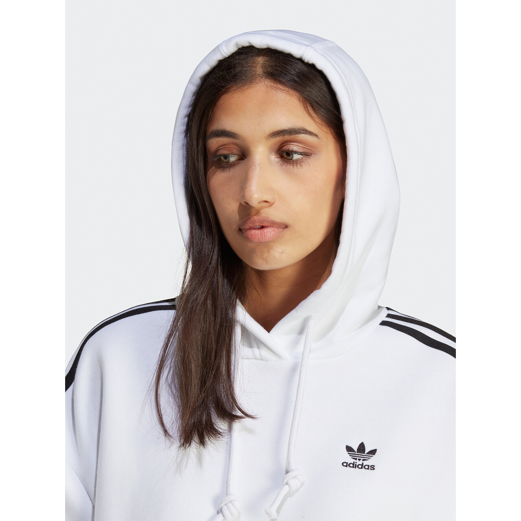 adidas Jopa Adicolor Classics Crop Hoodie IB7387 Bela Loose Fit - Pepit.si