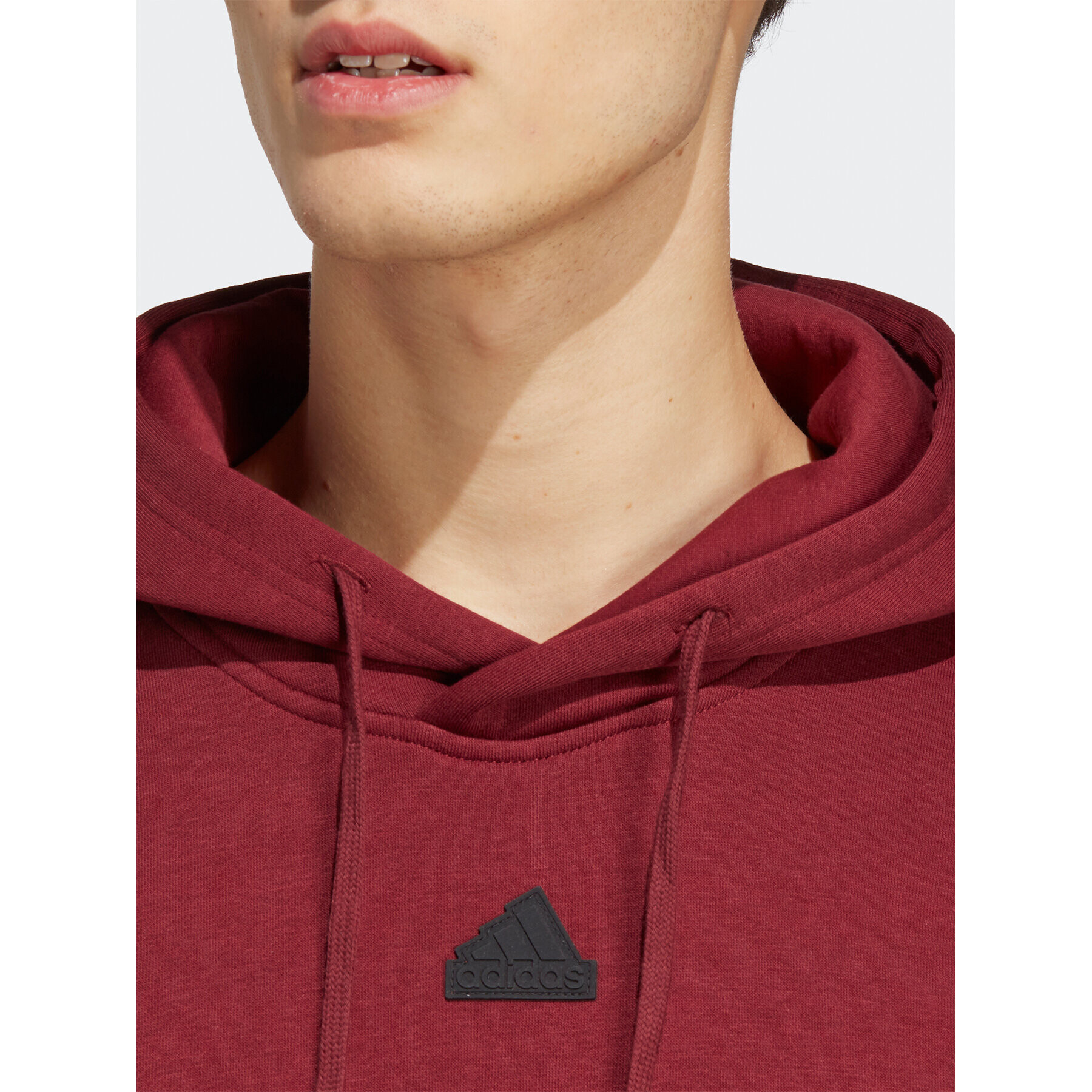 adidas Jopa City Escape Hoodie IC9739 Rdeča Regular Fit - Pepit.si