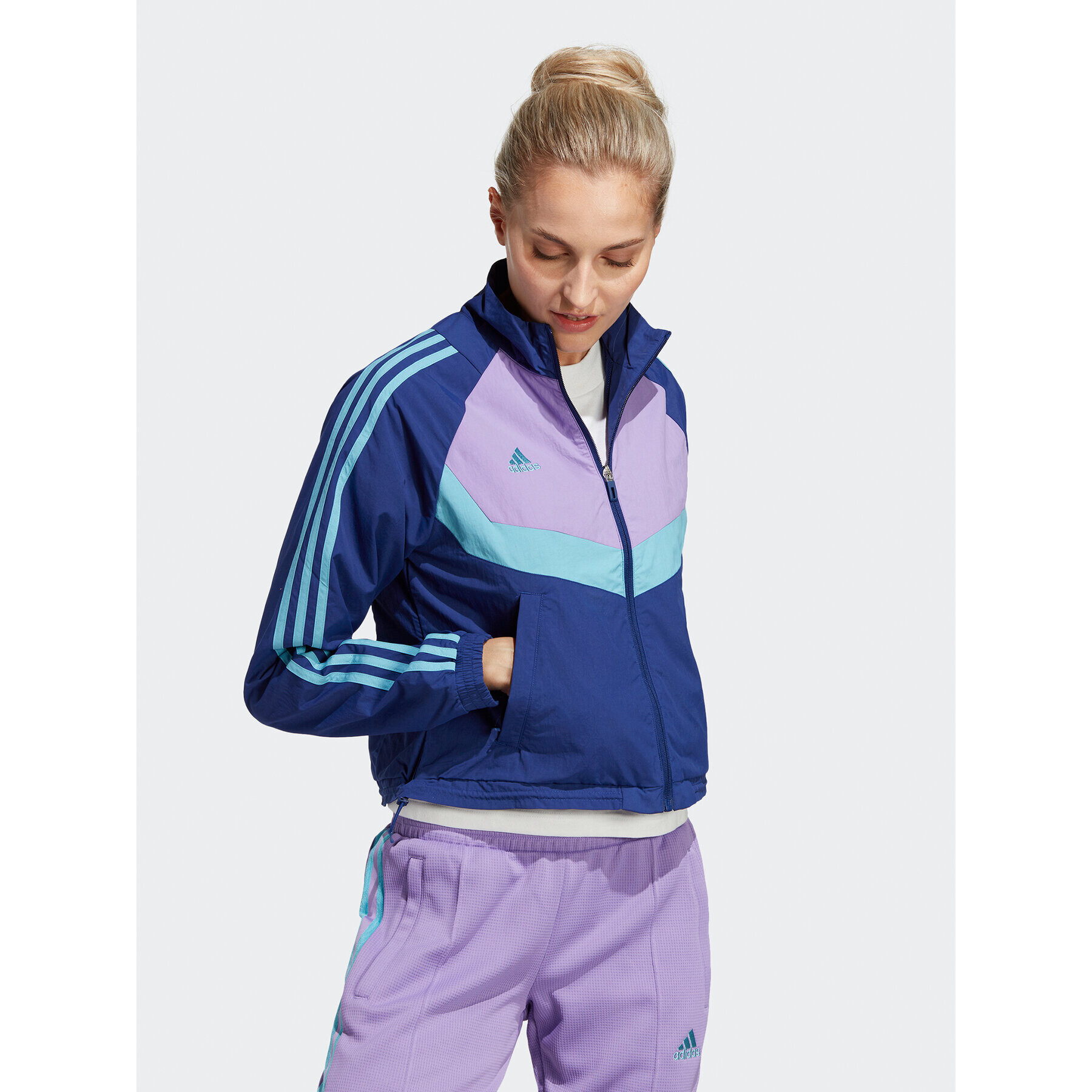 adidas Jopa Tiro Woven Track Top HS7482 Modra Regular Fit - Pepit.si