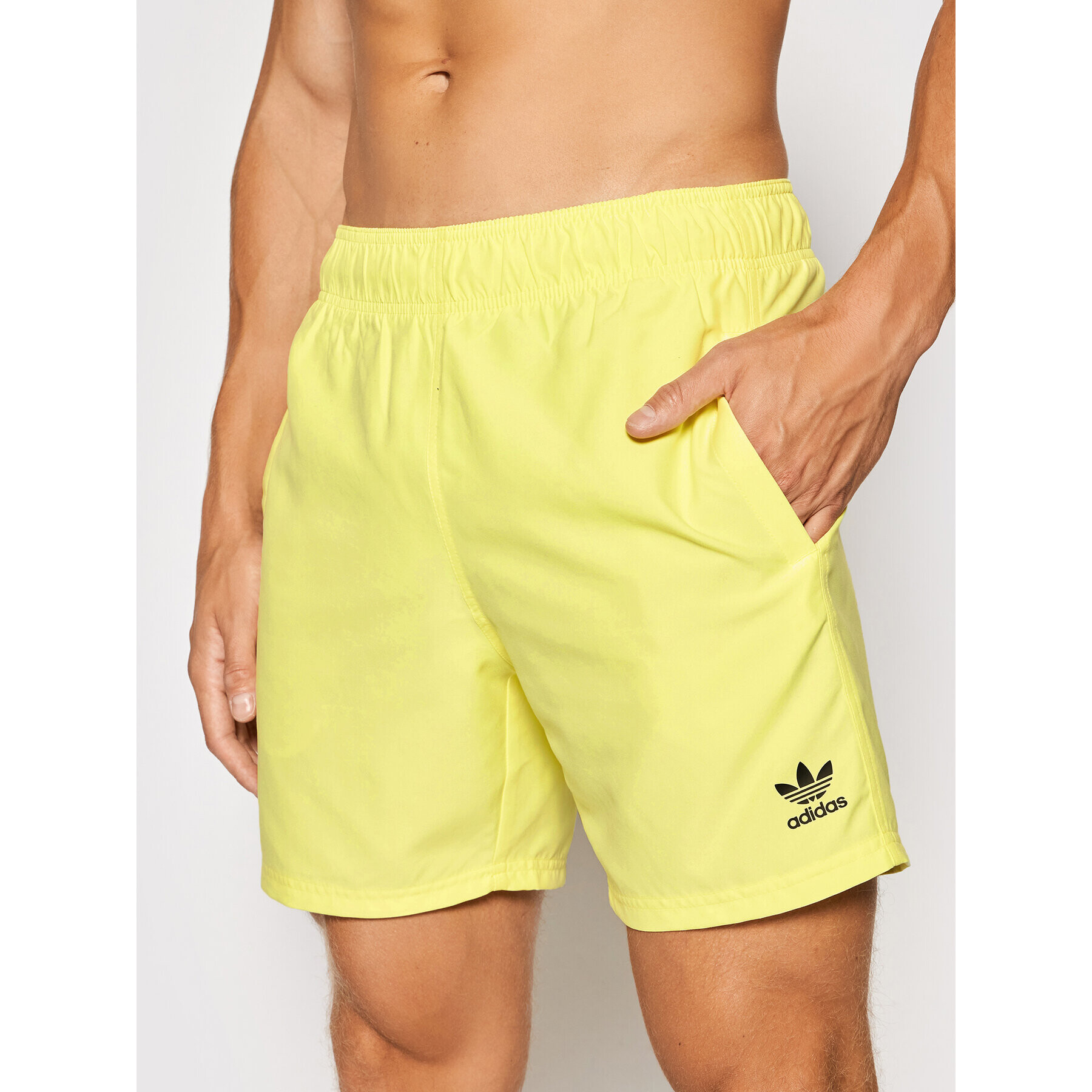 adidas Kopalne hlače adicolor Essentials Trefoil H35501 Rumena Regular Fit - Pepit.si