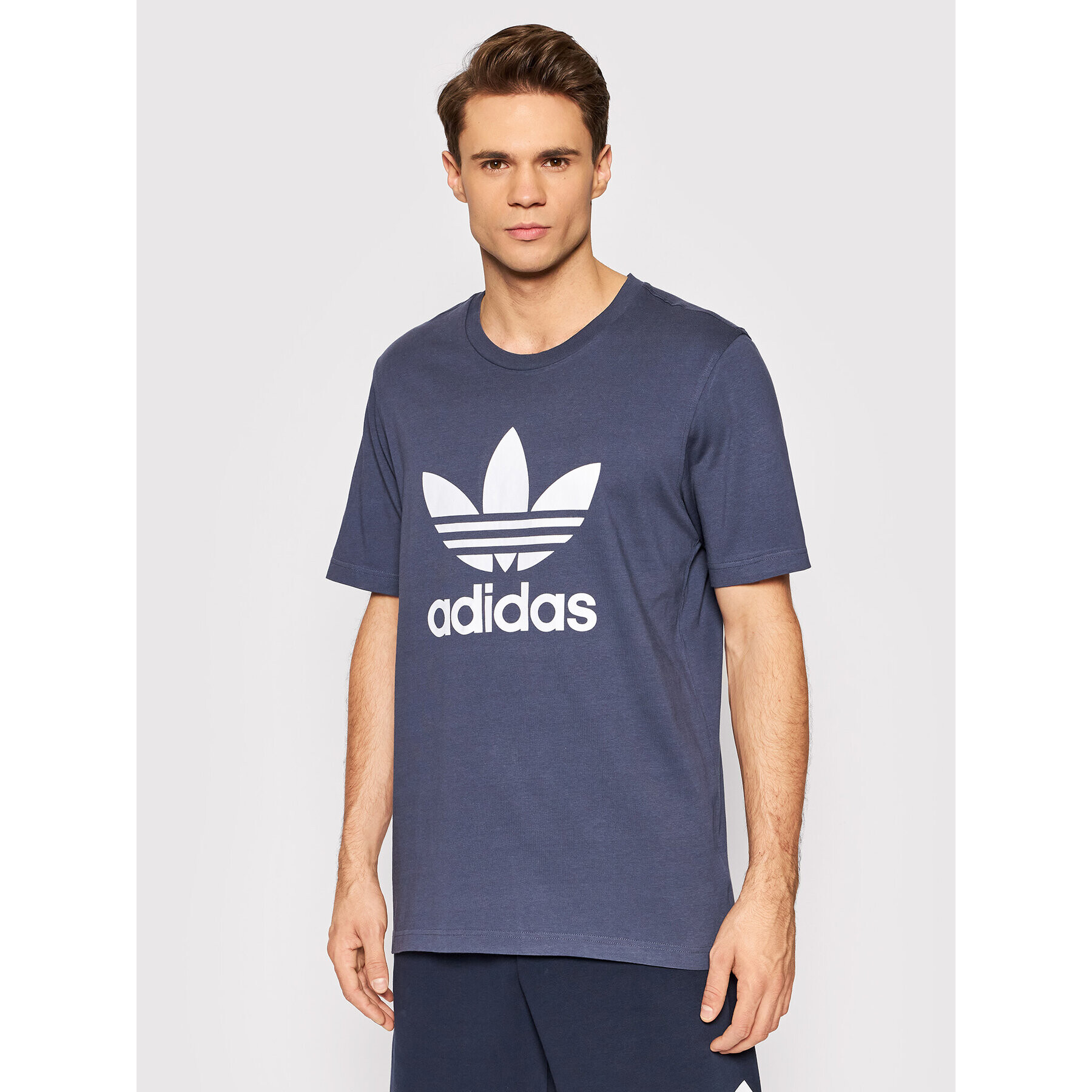 adidas Majica adicolor Classics Trefoil HE9512 Mornarsko modra Regular Fit - Pepit.si