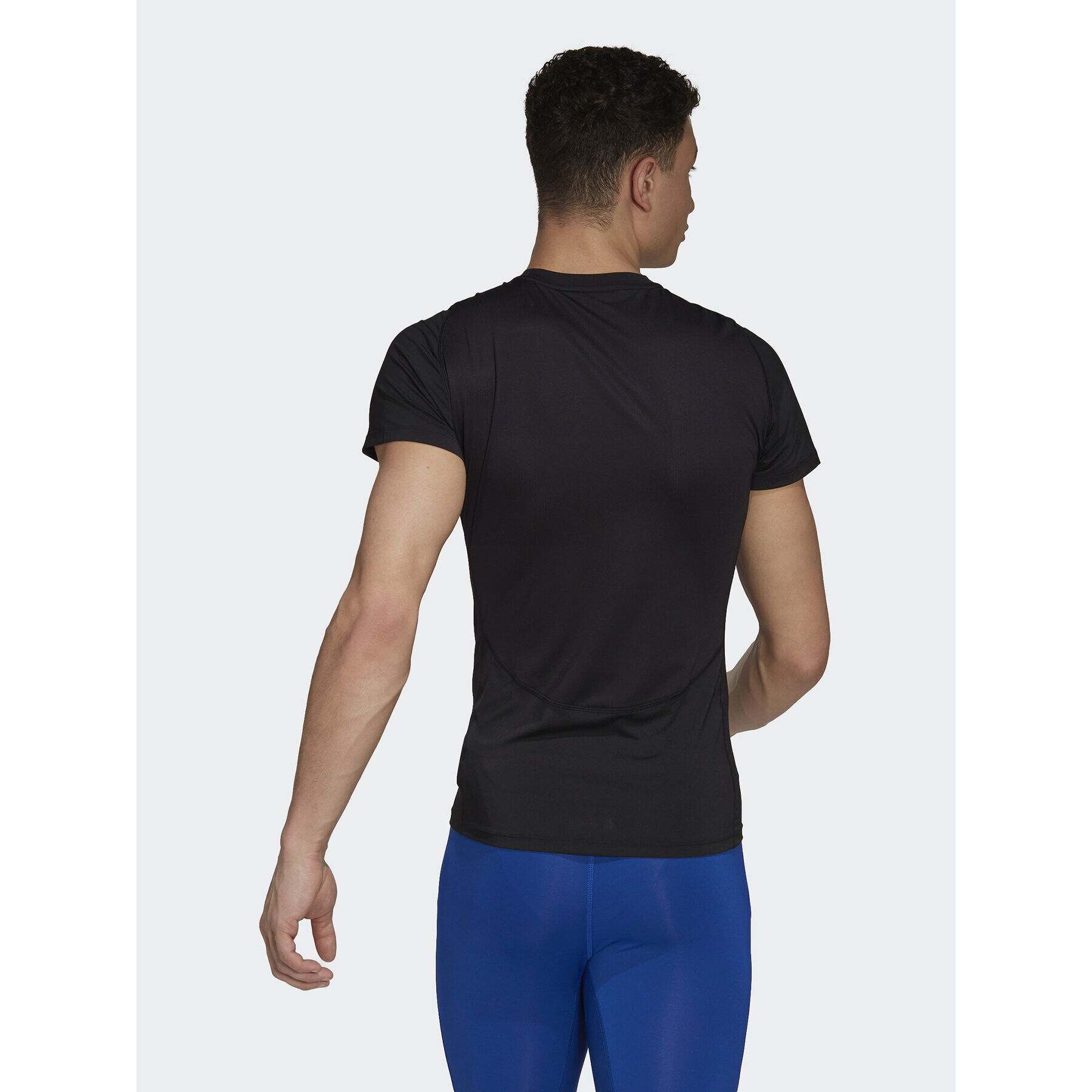 adidas Majica Techfit Training T-Shirt HK2337 Črna - Pepit.si