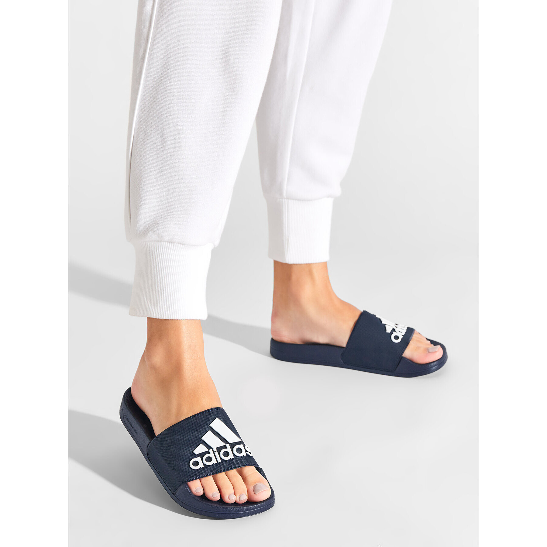 adidas Natikači adilette Shower GZ3774 Mornarsko modra - Pepit.si