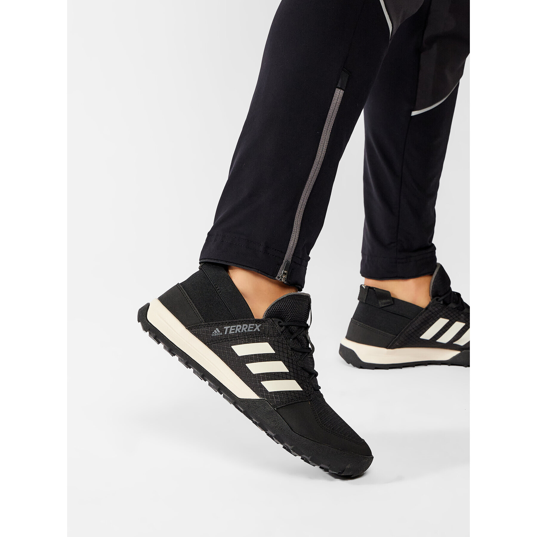 adidas Čevlji Terrex Cc Daroga BC0980 Črna - Pepit.si