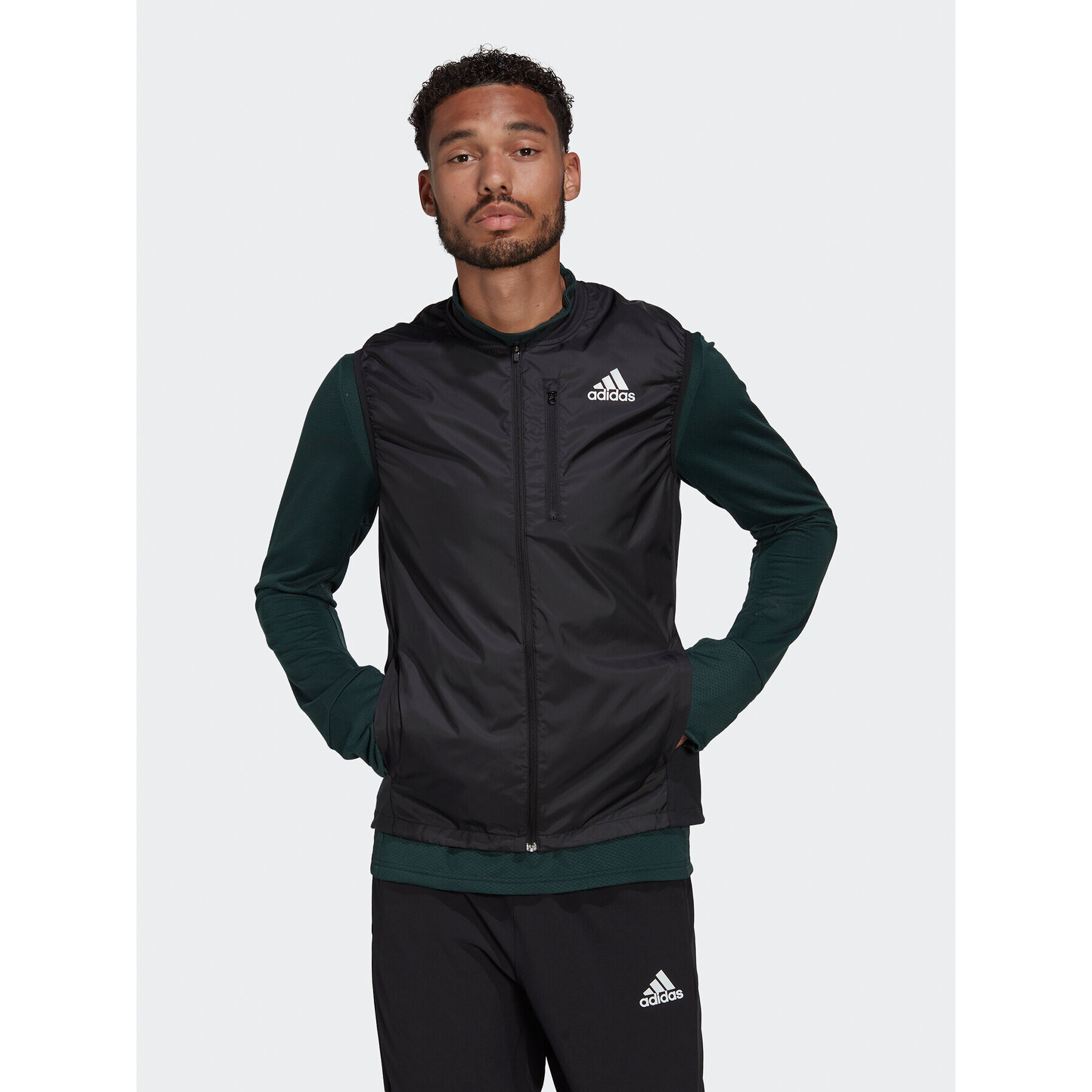 adidas Telovnik Own The Run Vest HL3926 Črna Slim Fit - Pepit.si