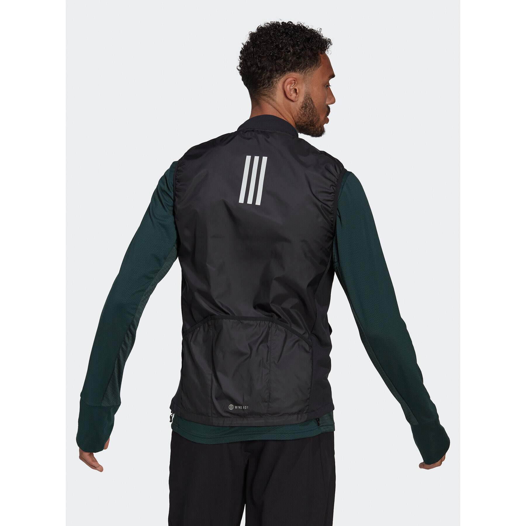 adidas Telovnik Own The Run Vest HL3926 Črna Slim Fit - Pepit.si