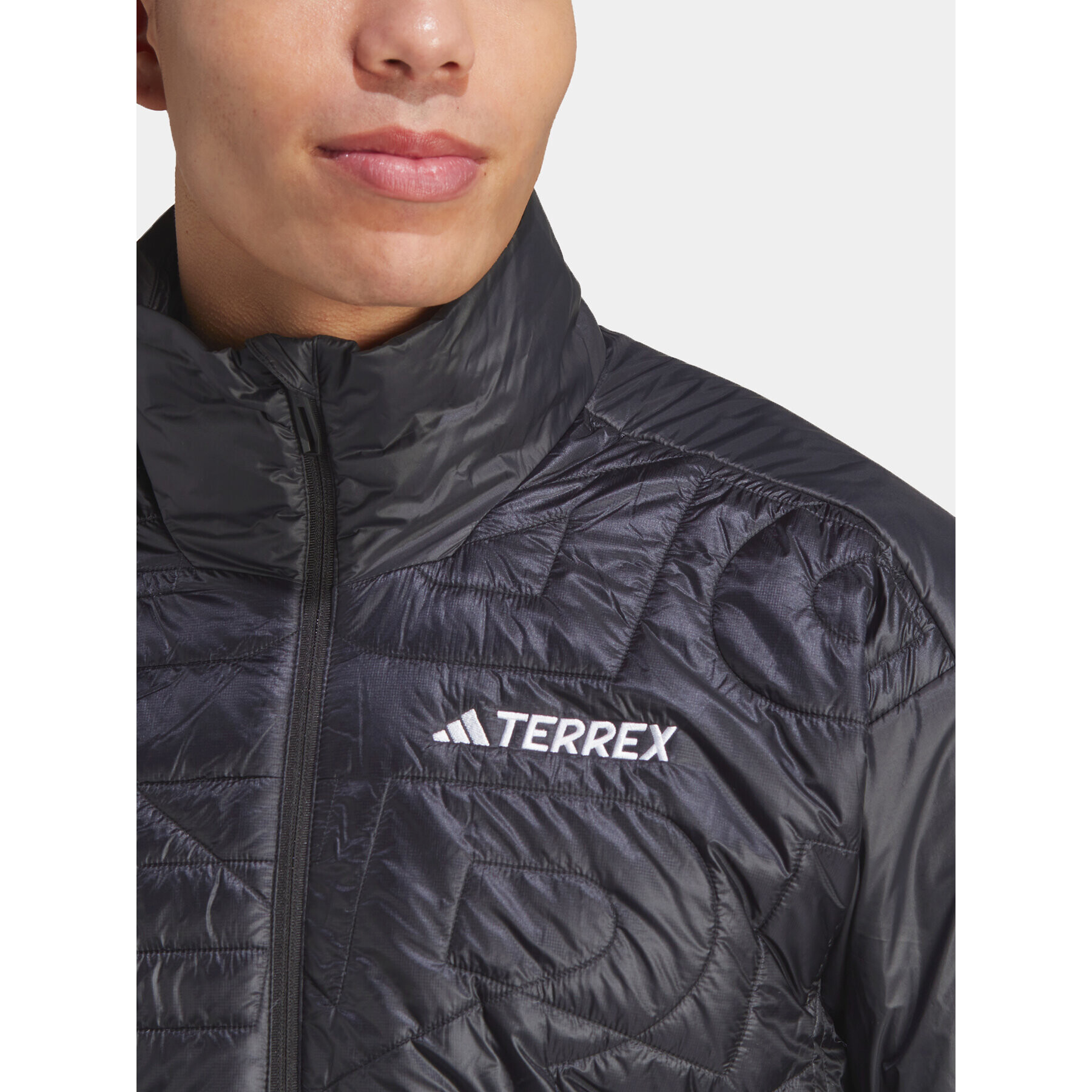 adidas Pohodna jakna Terrex Xperior Varilite PrimaLoft IB4237 Črna Regular Fit - Pepit.si