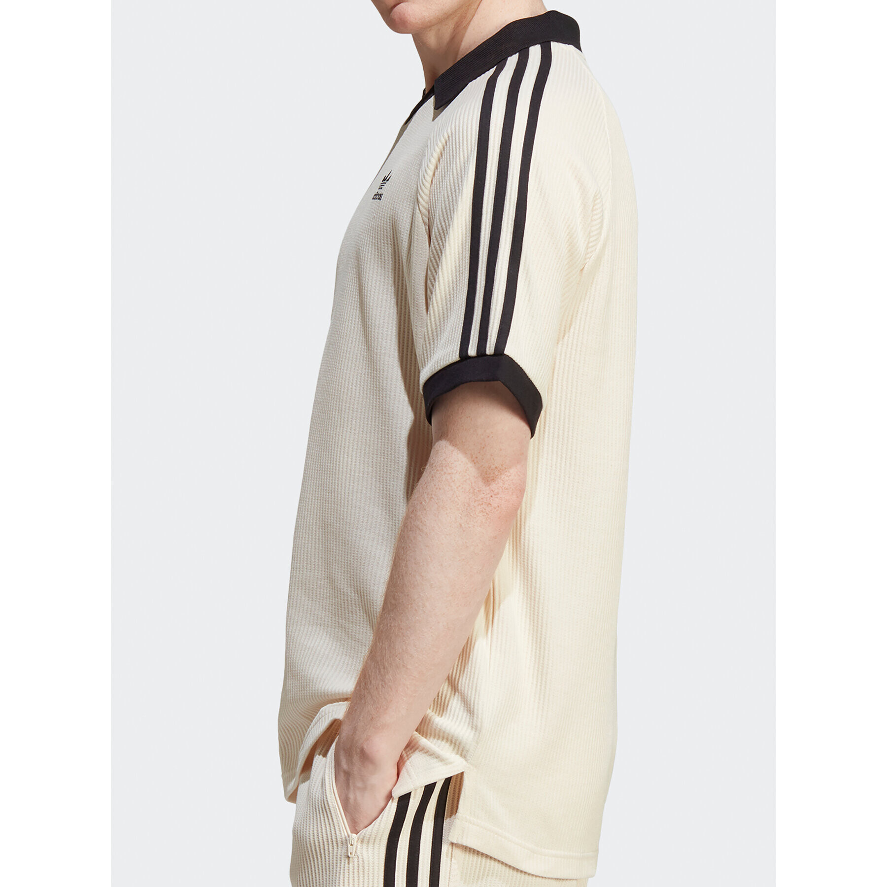 adidas Polo majica Adicolor Classics Waffle Polo Shirt HA9311 Bež Regular Fit - Pepit.si