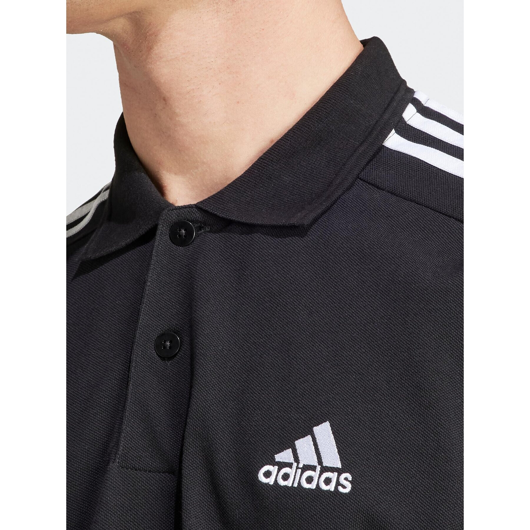 adidas Polo majica Essentials Piqué Embroidered Small Logo 3-Stripes Polo Shirt IC9310 Črna Regular Fit - Pepit.si