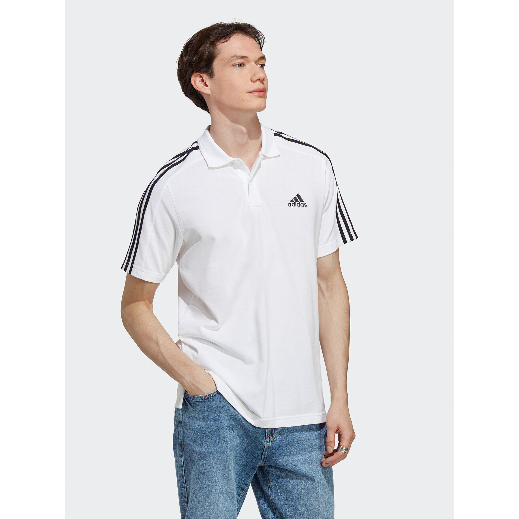 adidas Polo majica Essentials Piqué Embroidered Small Logo 3-Stripes Polo Shirt IC9312 Bela Regular Fit - Pepit.si