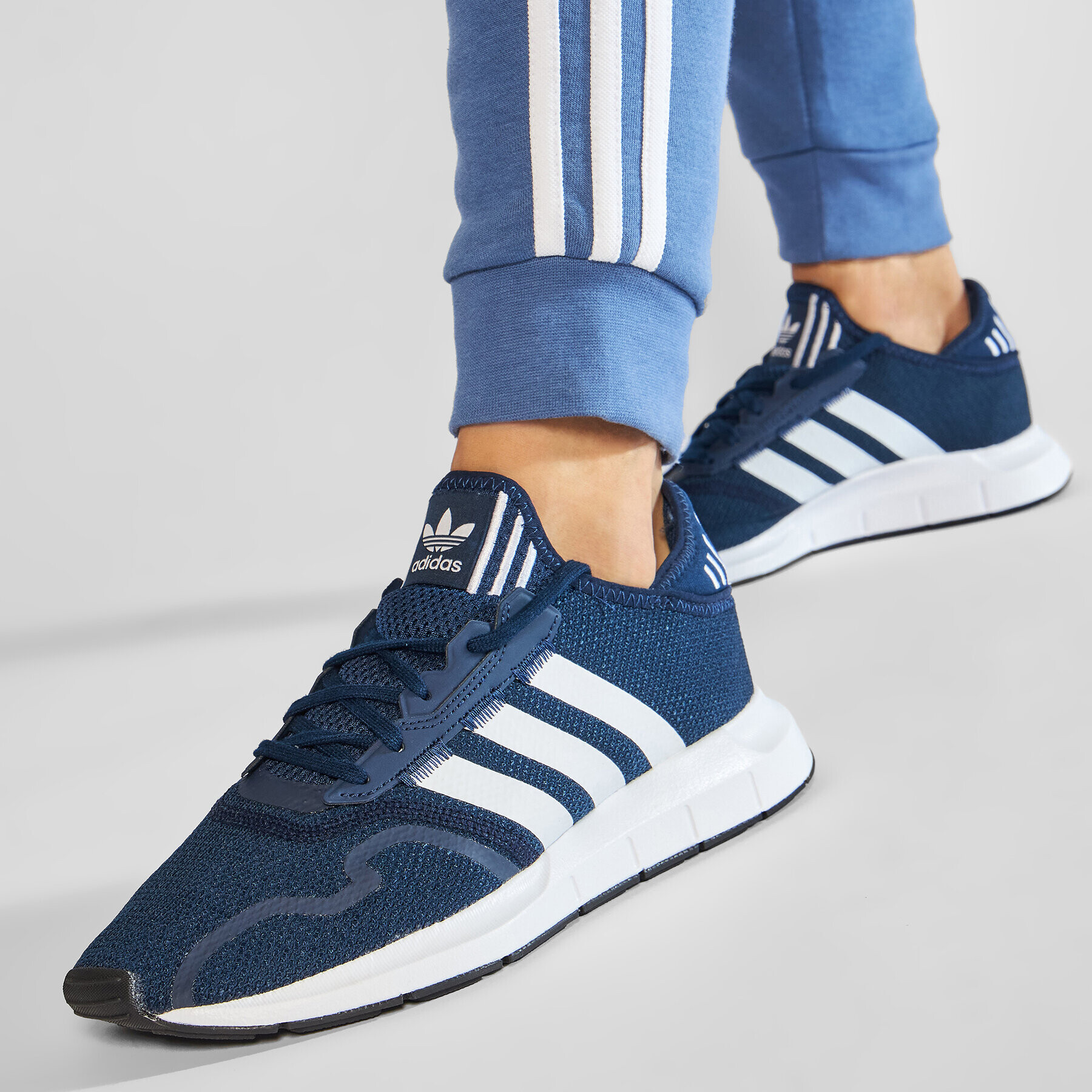 adidas Čevlji Swift Run X FY2115 Mornarsko modra - Pepit.si