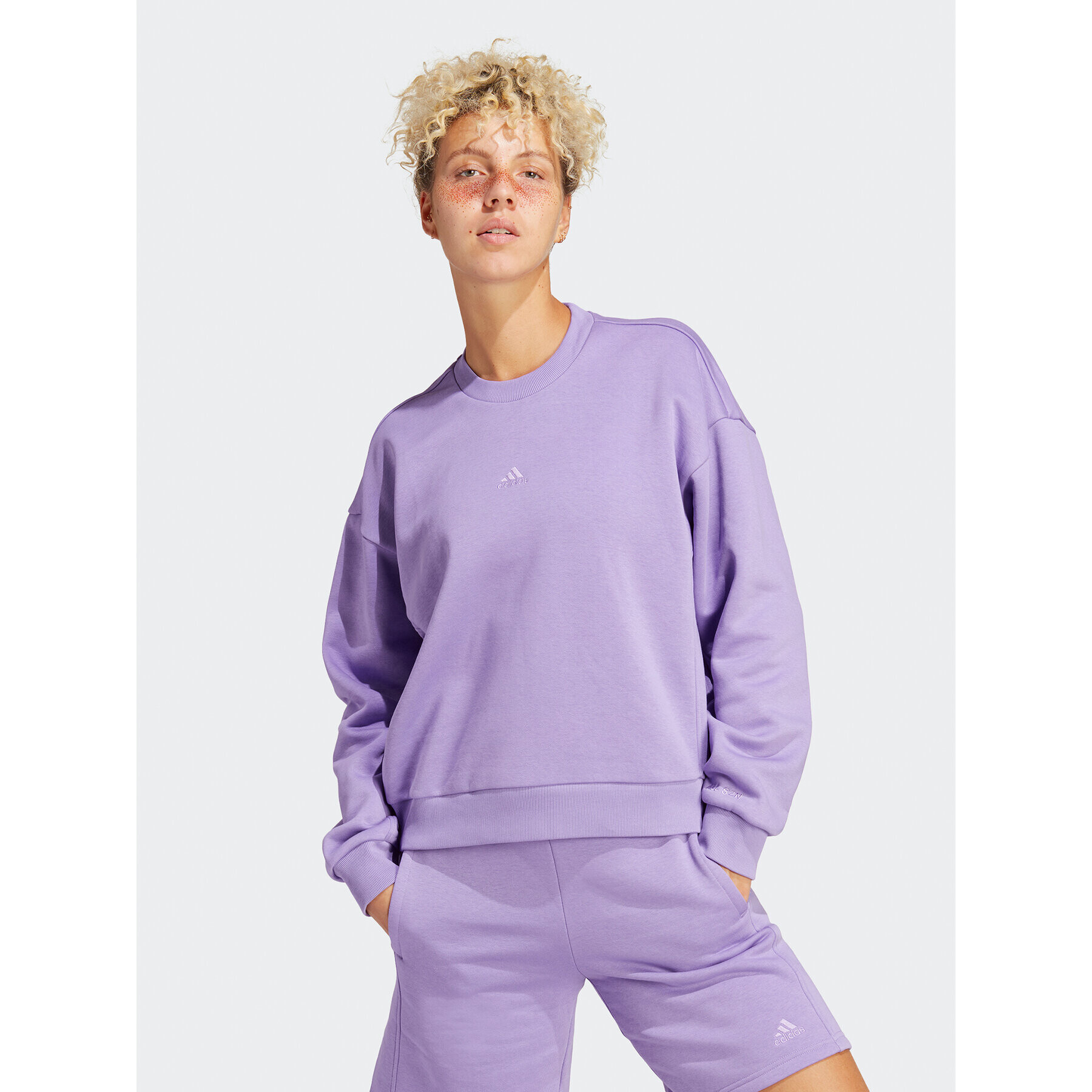 adidas Jopa ALL SZN Fleece Sweatshirt IC6450 Vijolična Loose Fit - Pepit.si