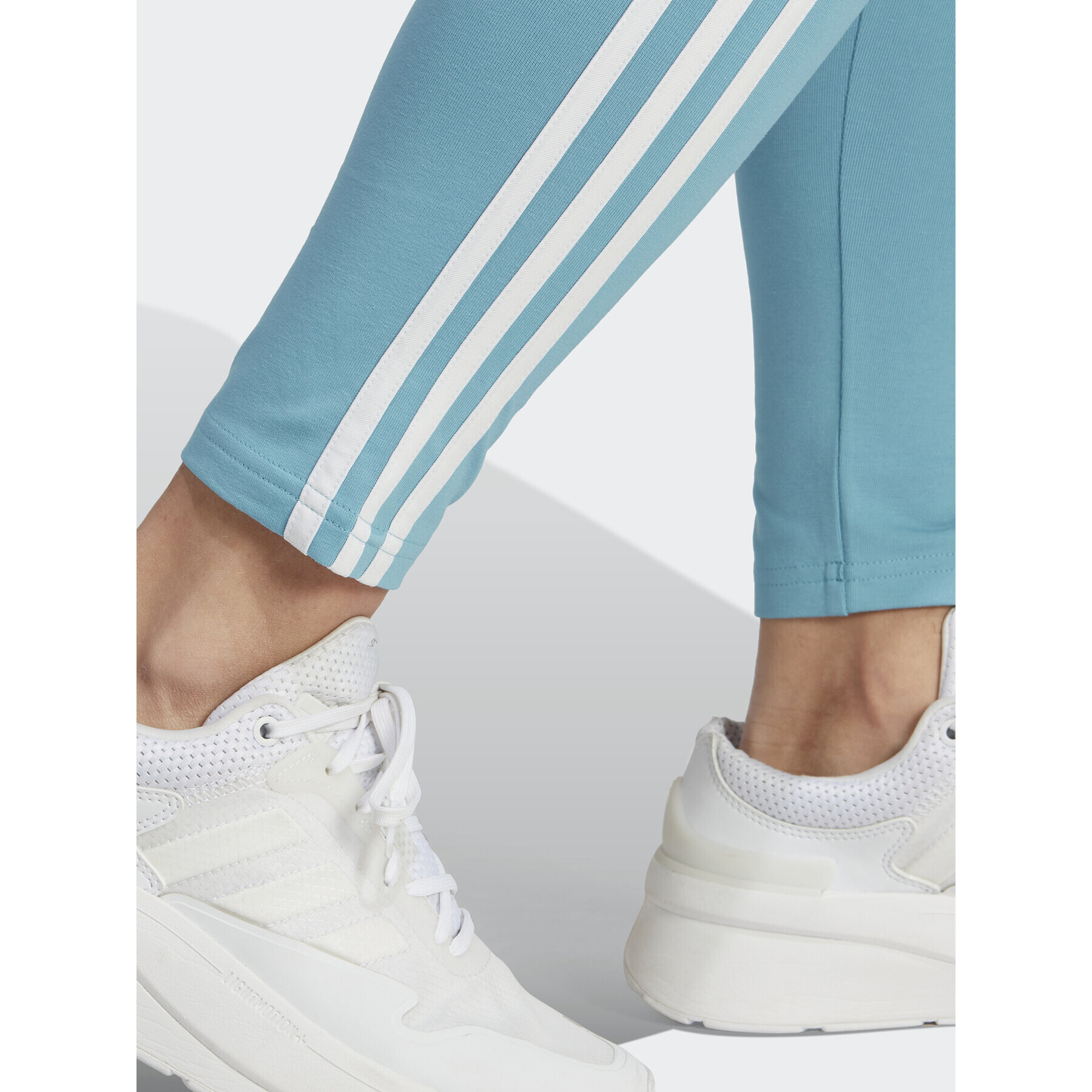 adidas Sportswear adidas Pajkice Essentials 3-Stripes High-Waisted Single Jersey Leggings IC9888 Modra - Pepit.si