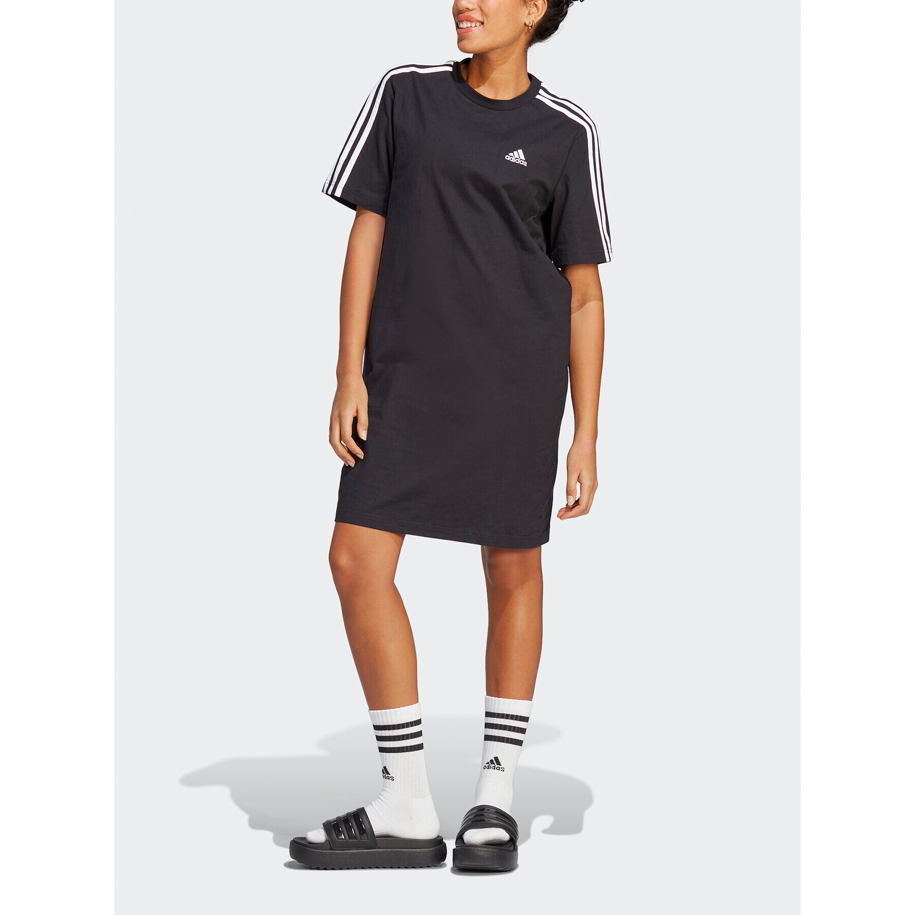 adidas Vsakodnevna obleka Essentials 3-Stripes Single Jersey Boyfriend Tee Dress HR4923 Črna Loose Fit - Pepit.si