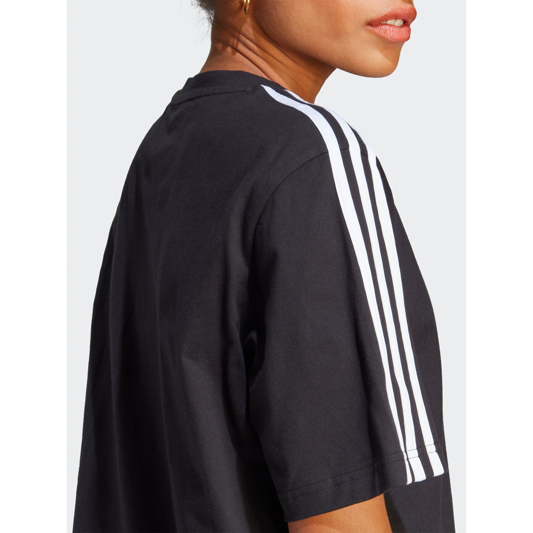 adidas Vsakodnevna obleka Essentials 3-Stripes Single Jersey Boyfriend Tee Dress HR4923 Črna Loose Fit - Pepit.si