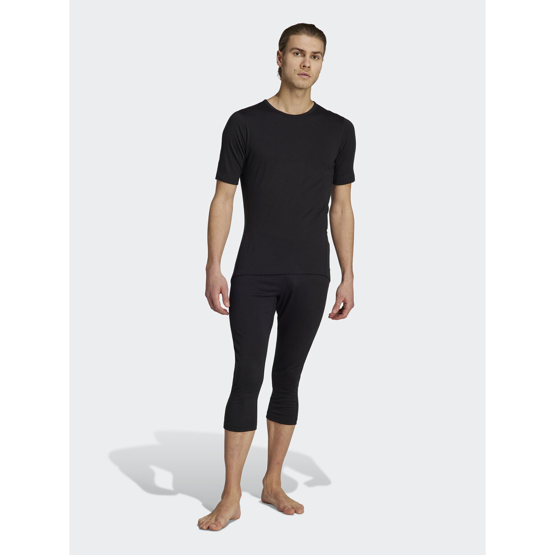 adidas Termo aktivno perilo gornje Xperior Merino 200 HZ8555 Črna Slim Fit - Pepit.si