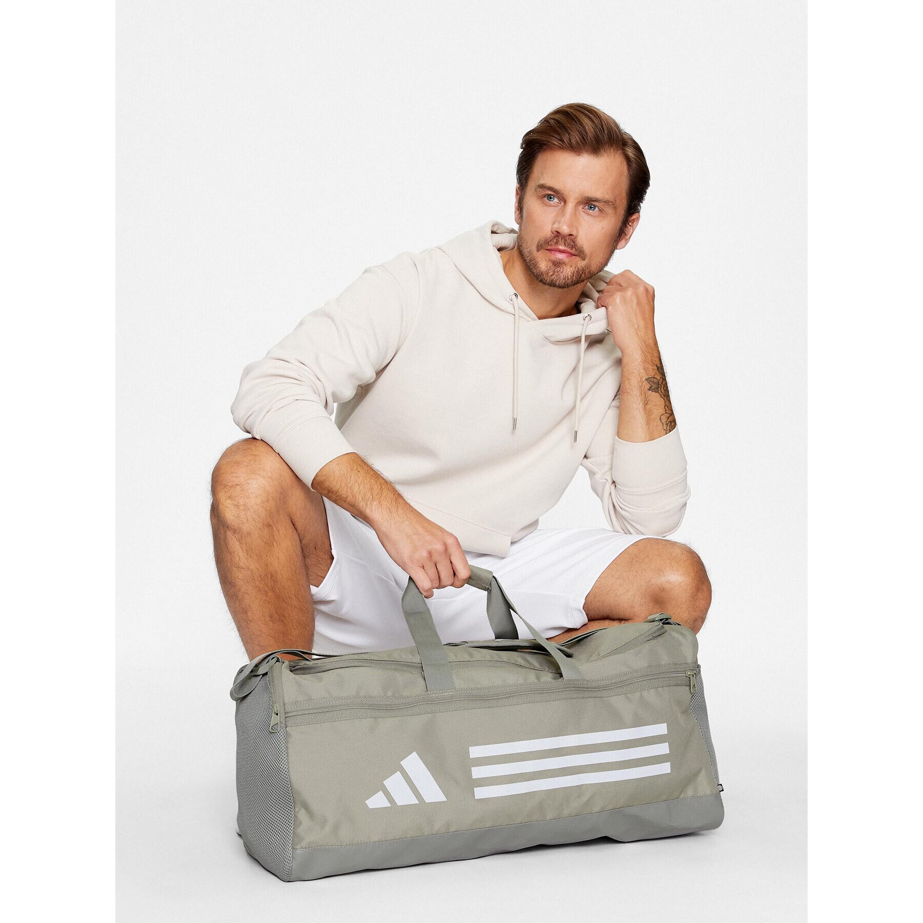 adidas Torbica Tr Duffle M IC1503 Siva - Pepit.si