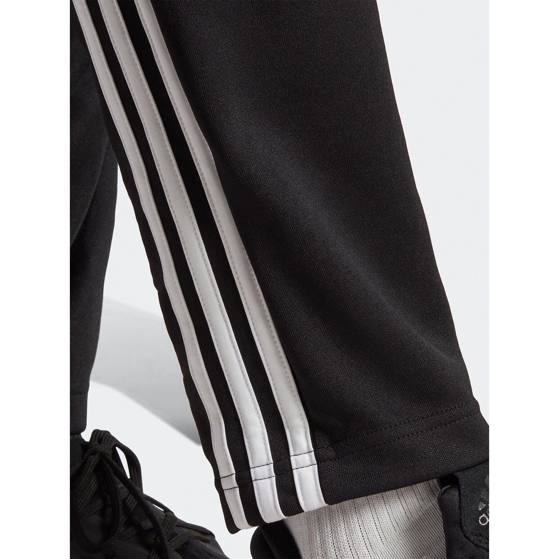 adidas Trenirka 3-Stripes IC6767 Črna Slim Fit - Pepit.si