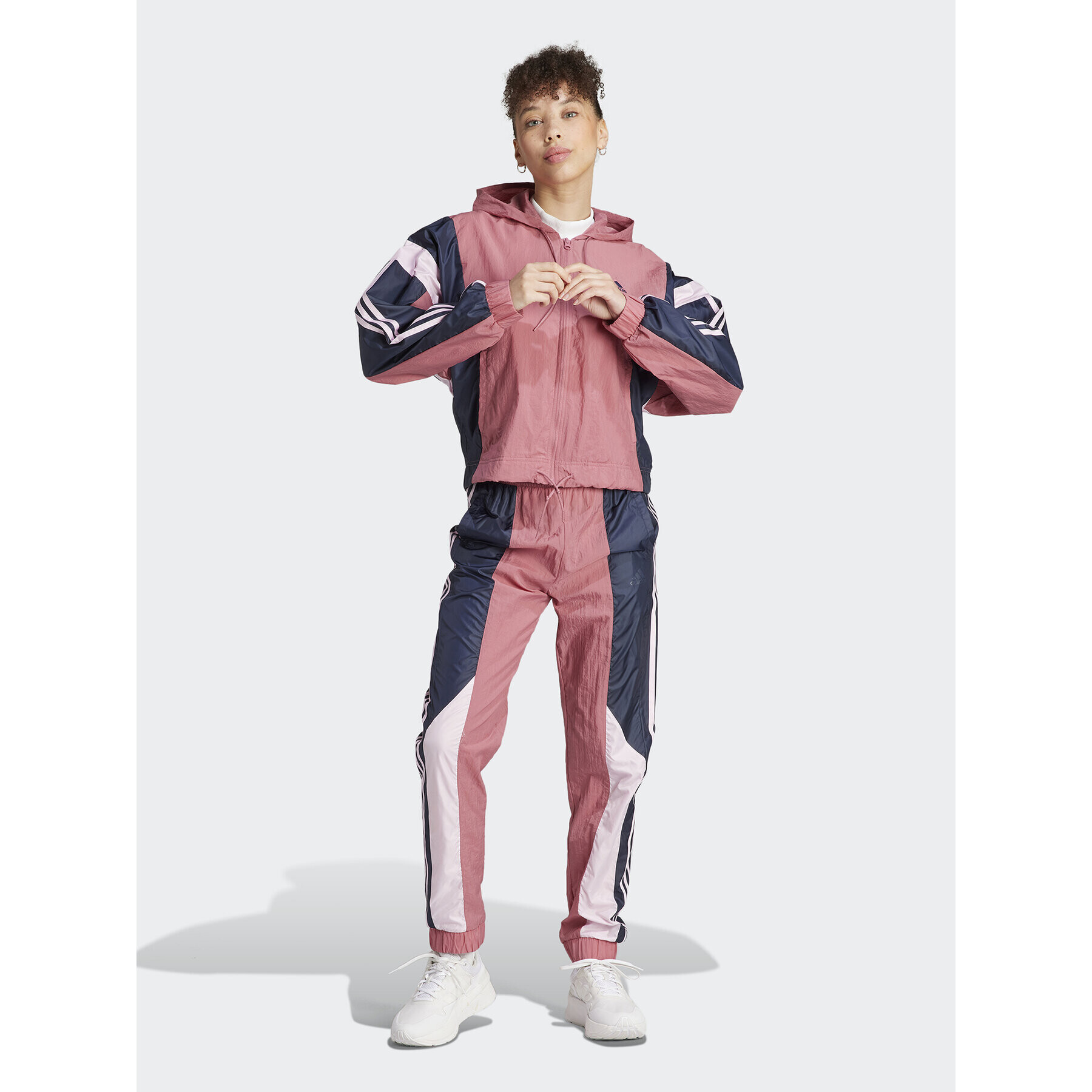 adidas Trenirka Gametime Tracksuit IC0415 Roza Regular Fit - Pepit.si