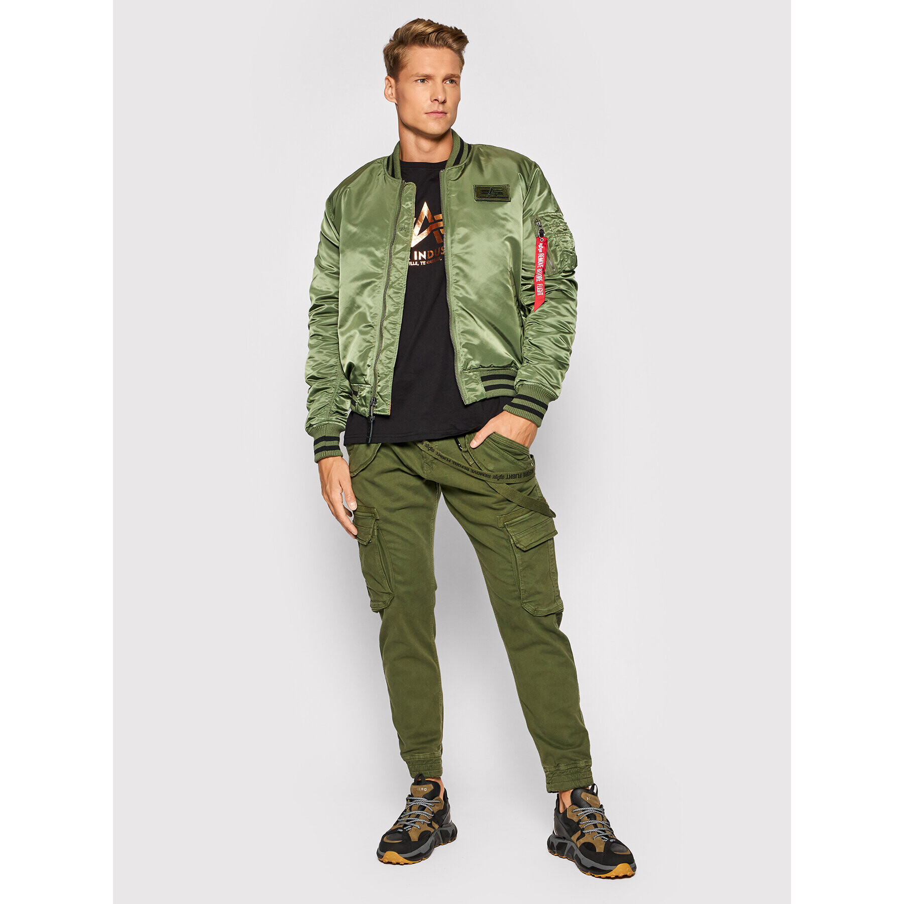 Alpha Industries Bomber jakna College 118112 Zelena Regular Fit - Pepit.si