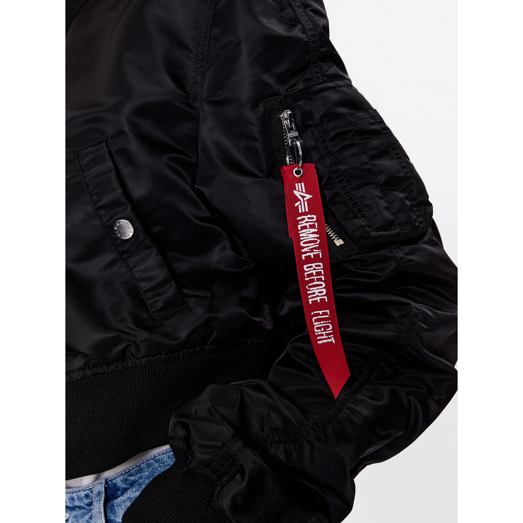 Alpha Industries Bomber jakna MA-1 136008 Črna Loose Fit - Pepit.si