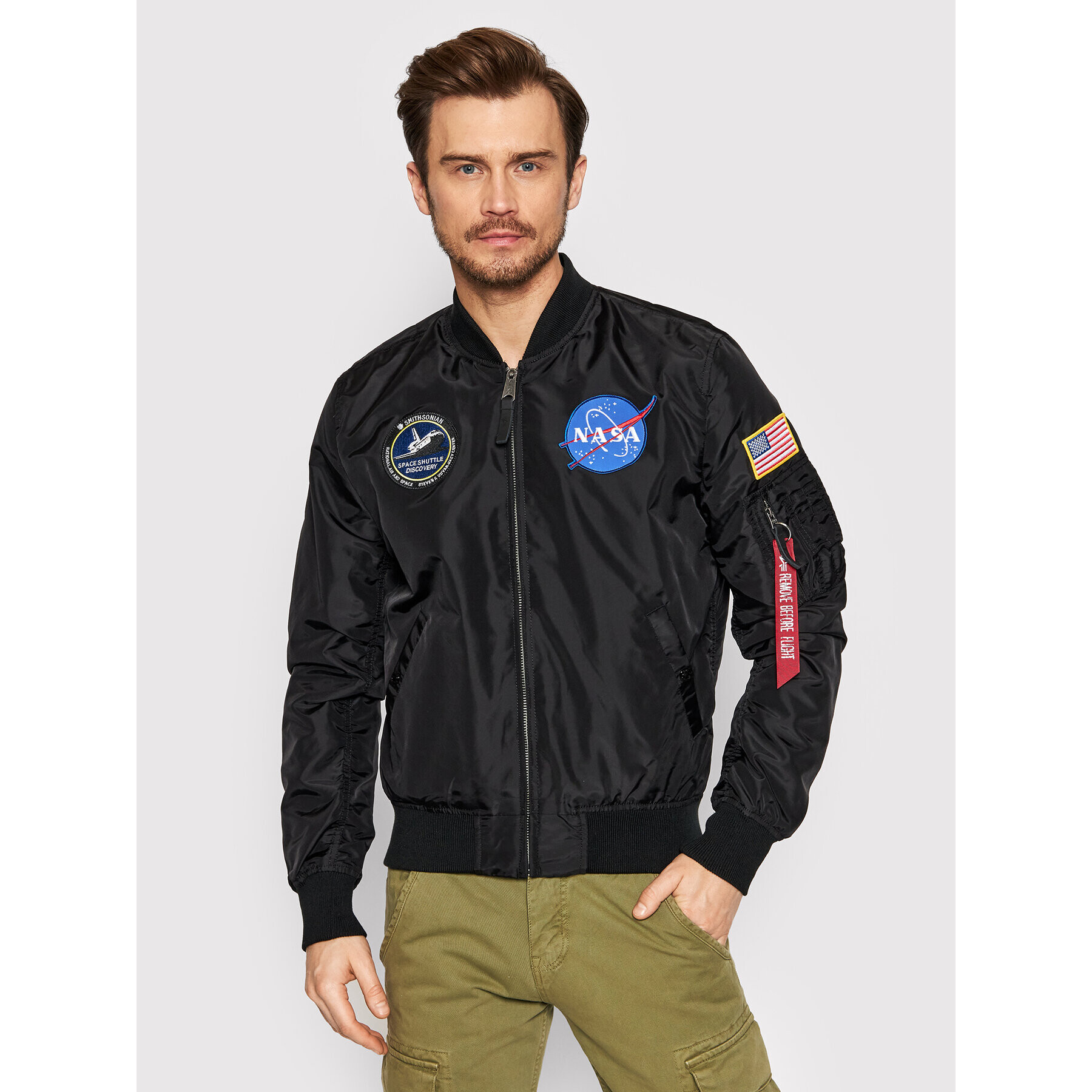 Alpha Industries Bomber jakna Ma-1 Tt Nasa 186101 Črna Regular Fit - Pepit.si