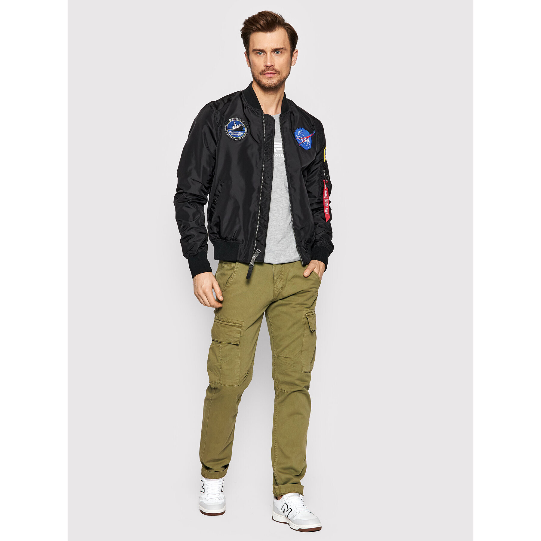 Alpha Industries Bomber jakna Ma-1 Tt Nasa 186101 Črna Regular Fit - Pepit.si