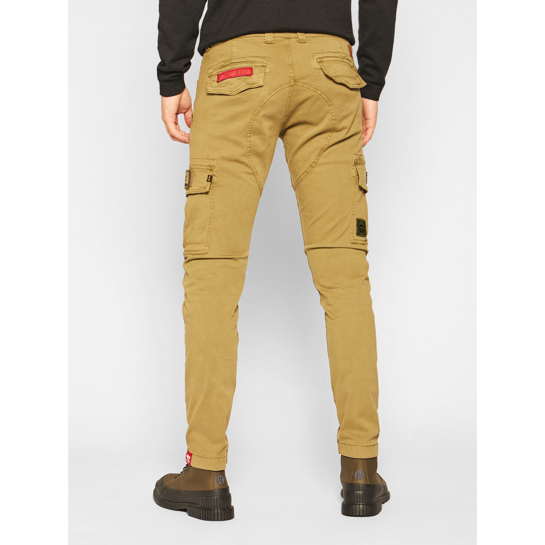 Alpha Industries Hlače iz tkanine Petrol Patch 178207 Zelena Slim Fit - Pepit.si