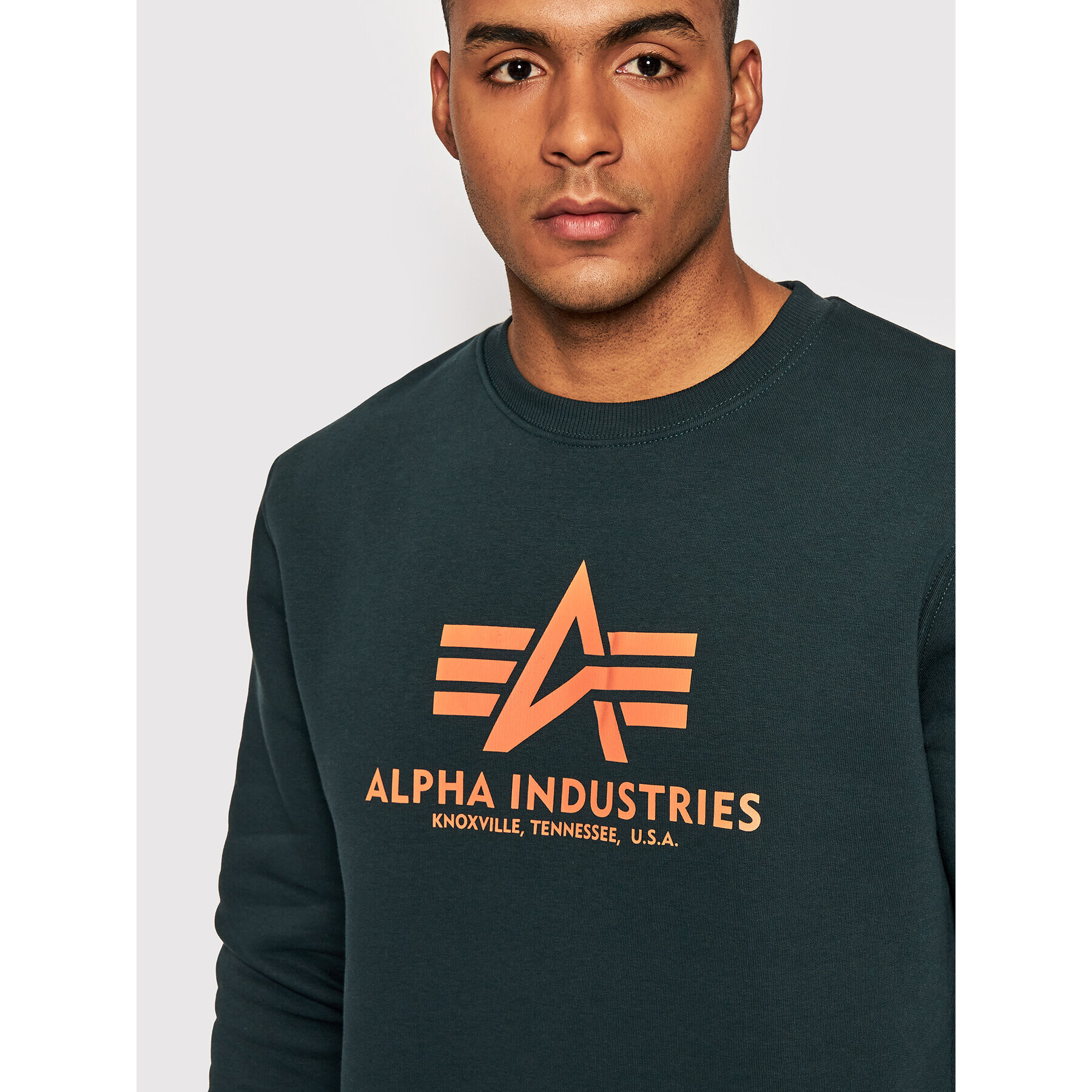 Alpha Industries Jopa Basic 178302 Mornarsko modra Regular Fit - Pepit.si