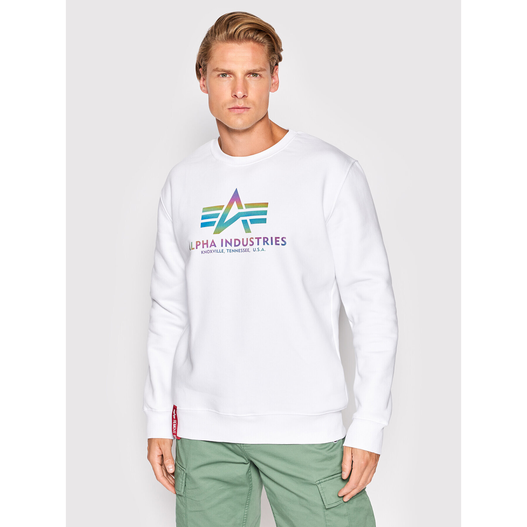 Alpha Industries Jopa Basic Rainbow Print 178302RR Bela Regular Fit - Pepit.si