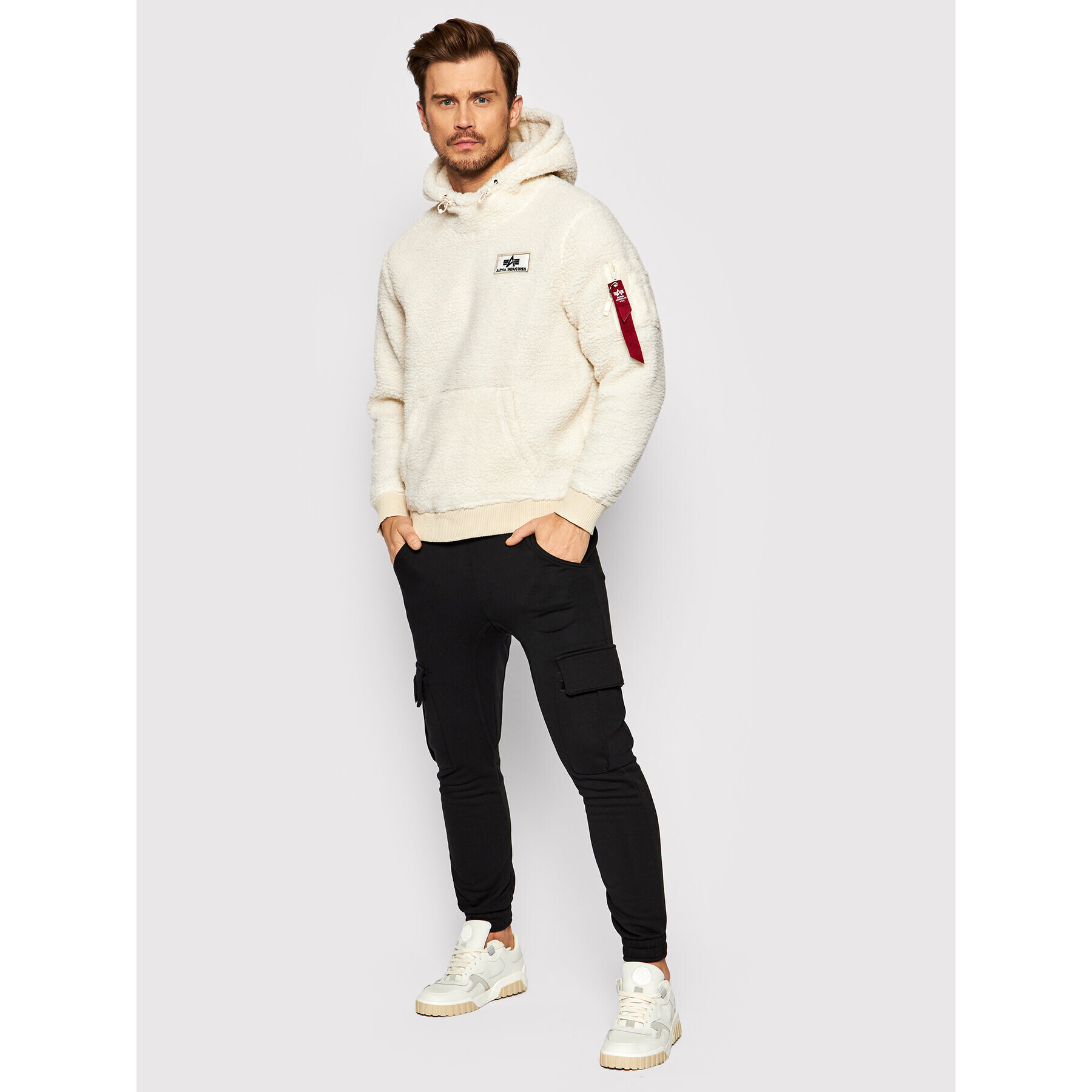 Alpha Industries Jopa Teddy 118330 Bela Regular Fit - Pepit.si