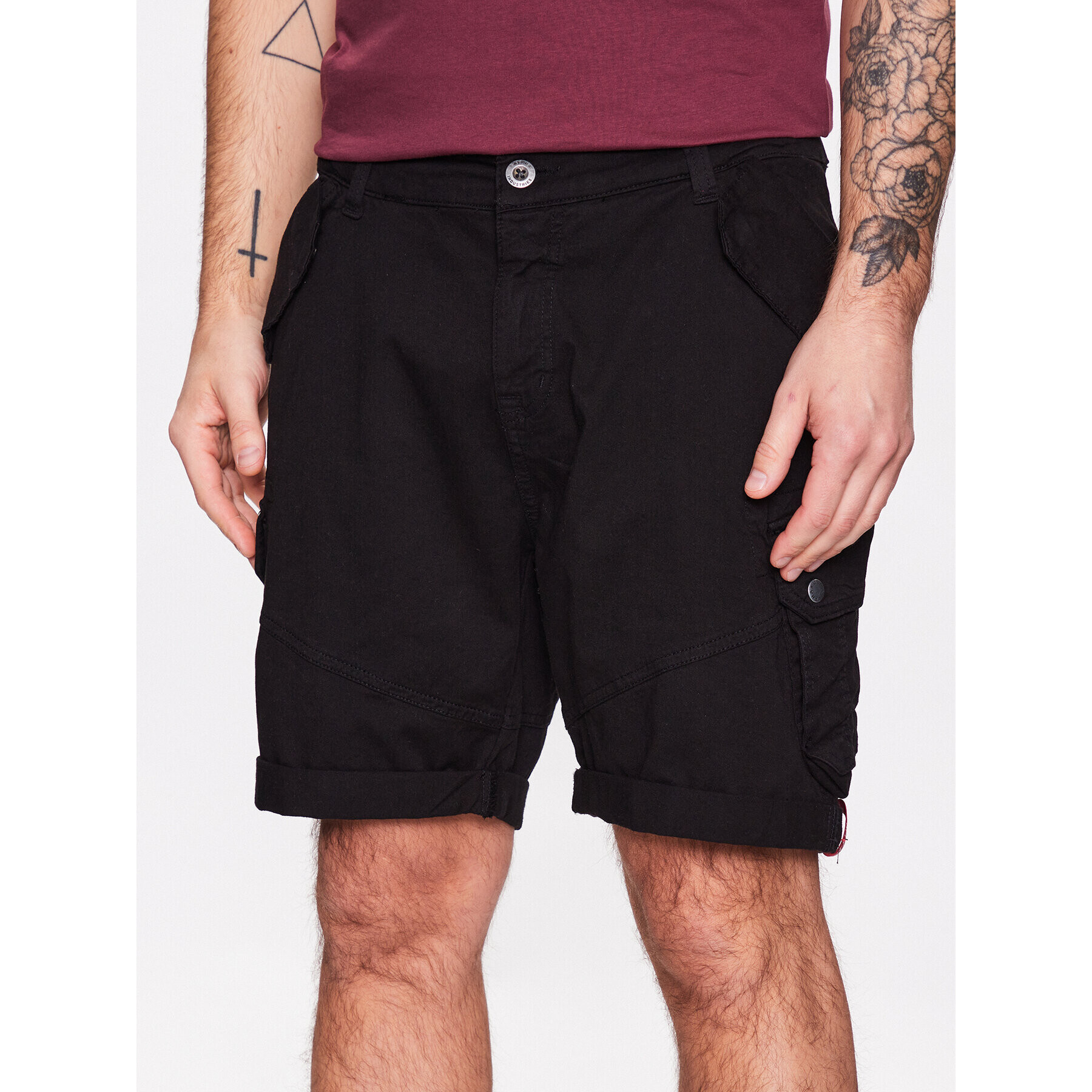 Alpha Industries Kratke hlače iz tkanine Combat Shorts Črna Slim Fit - Pepit.si