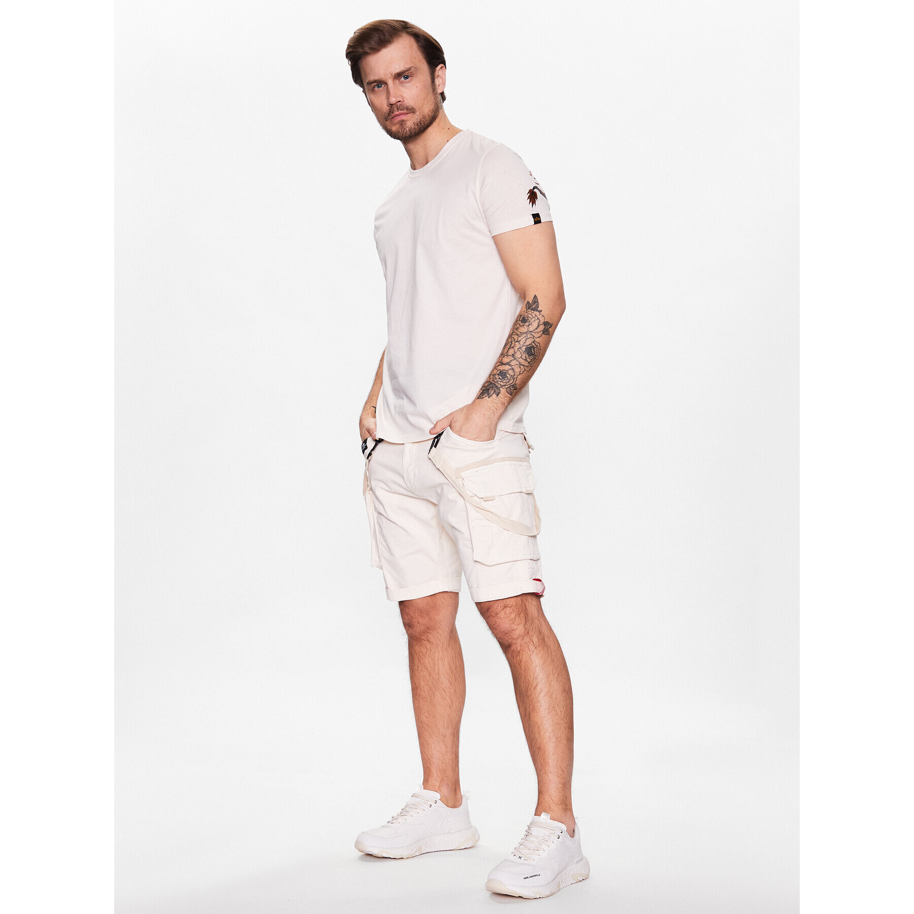 Alpha Industries Kratke hlače iz tkanine Utility Short Bela Regular Fit - Pepit.si