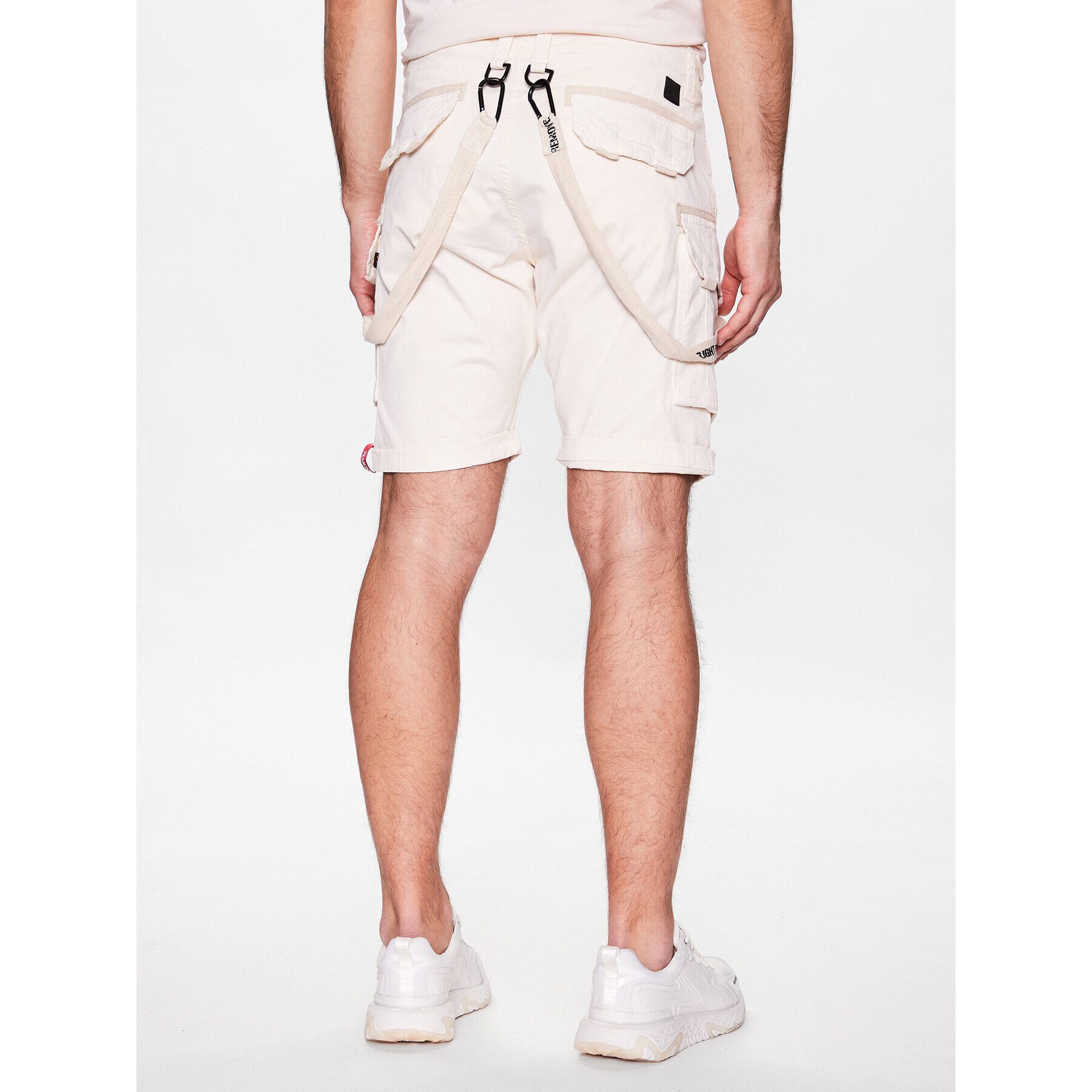 Alpha Industries Kratke hlače iz tkanine Utility Short Bela Regular Fit - Pepit.si