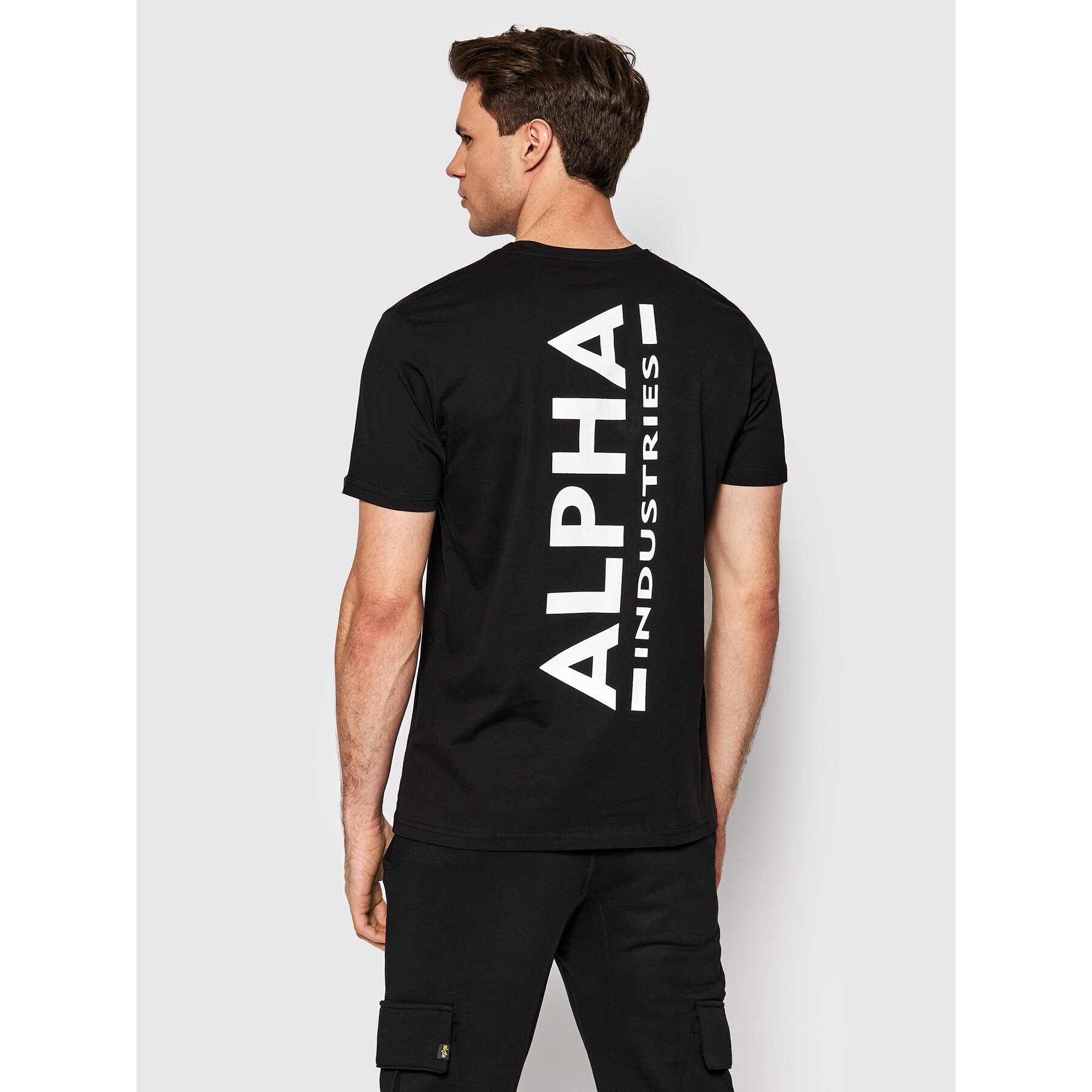 Alpha Industries Majica Backprint 128507 Črna Regular Fit - Pepit.si