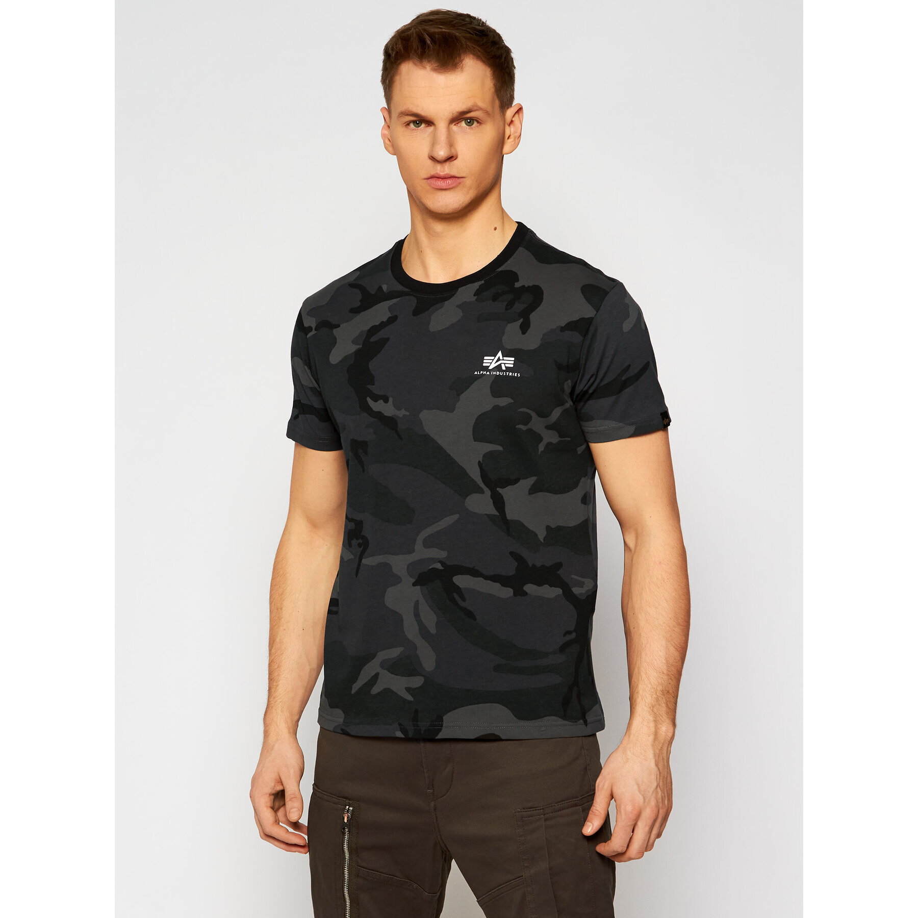 Alpha Industries Majica Basic T Small Logo Camo 188505C Siva Regular Fit - Pepit.si