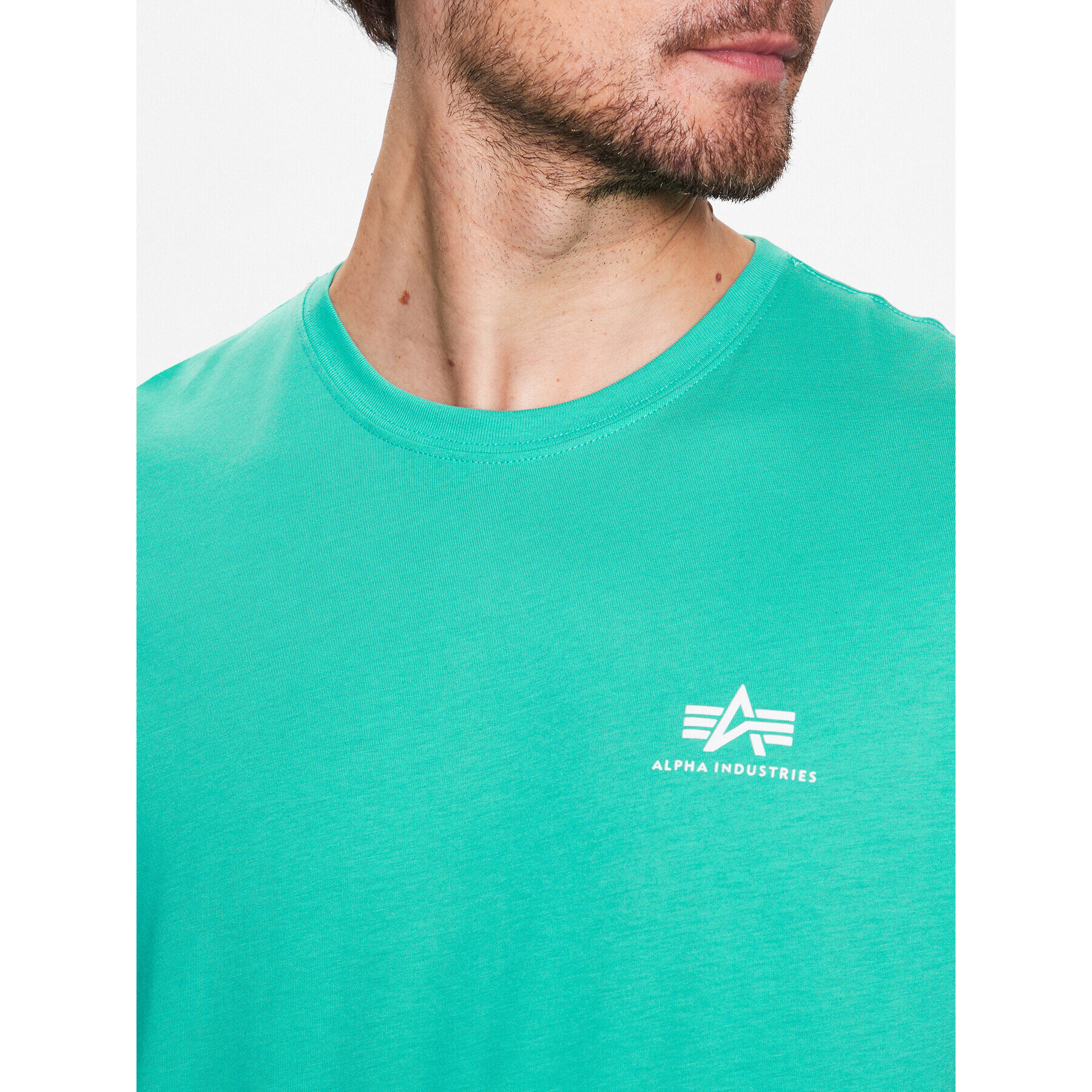 Alpha Industries Majica Basic T Small Logo 188505 Zelena Regular Fit - Pepit.si