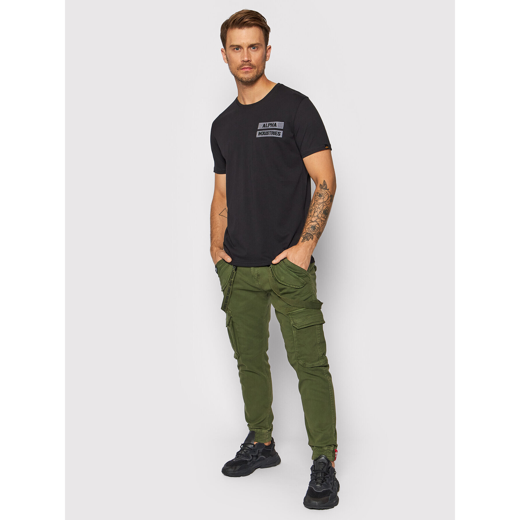 Alpha Industries Majica Dust Devil T 118512 Črna Regular Fit - Pepit.si