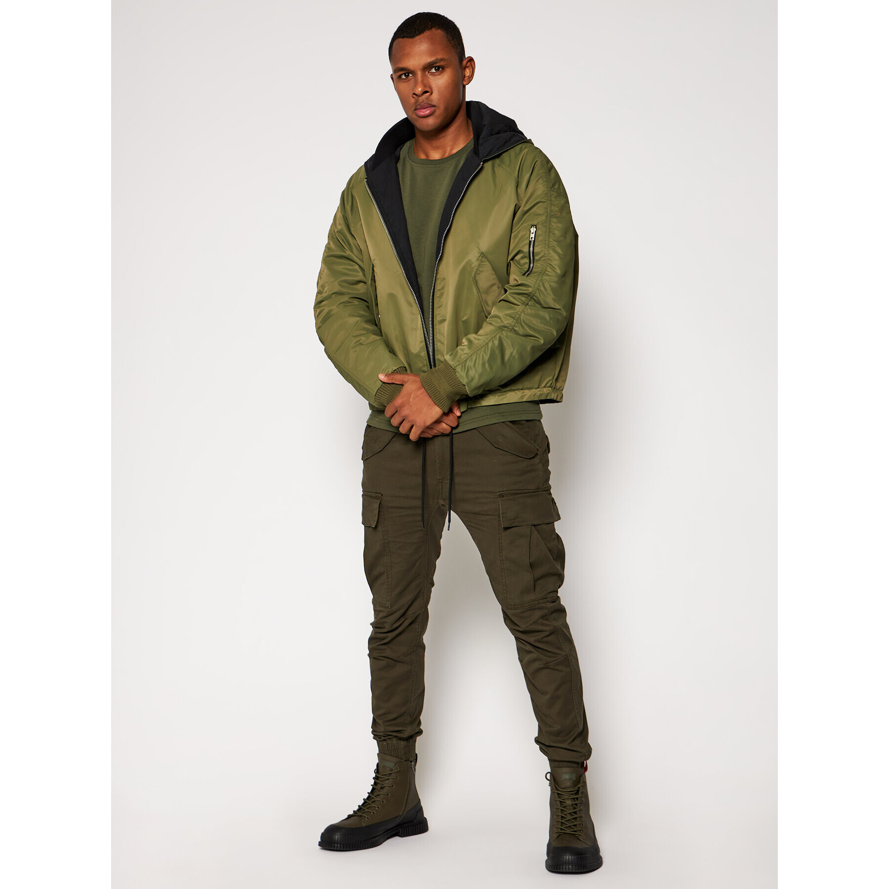 Alpha Industries Majica Nasa Heavy 188502 Zelena Regular Fit - Pepit.si