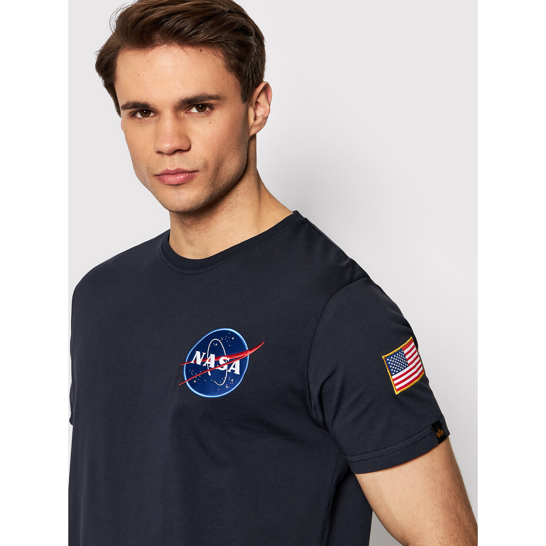 Alpha Industries Majica Space Shuttle 176507 Mornarsko modra Regular Fit - Pepit.si