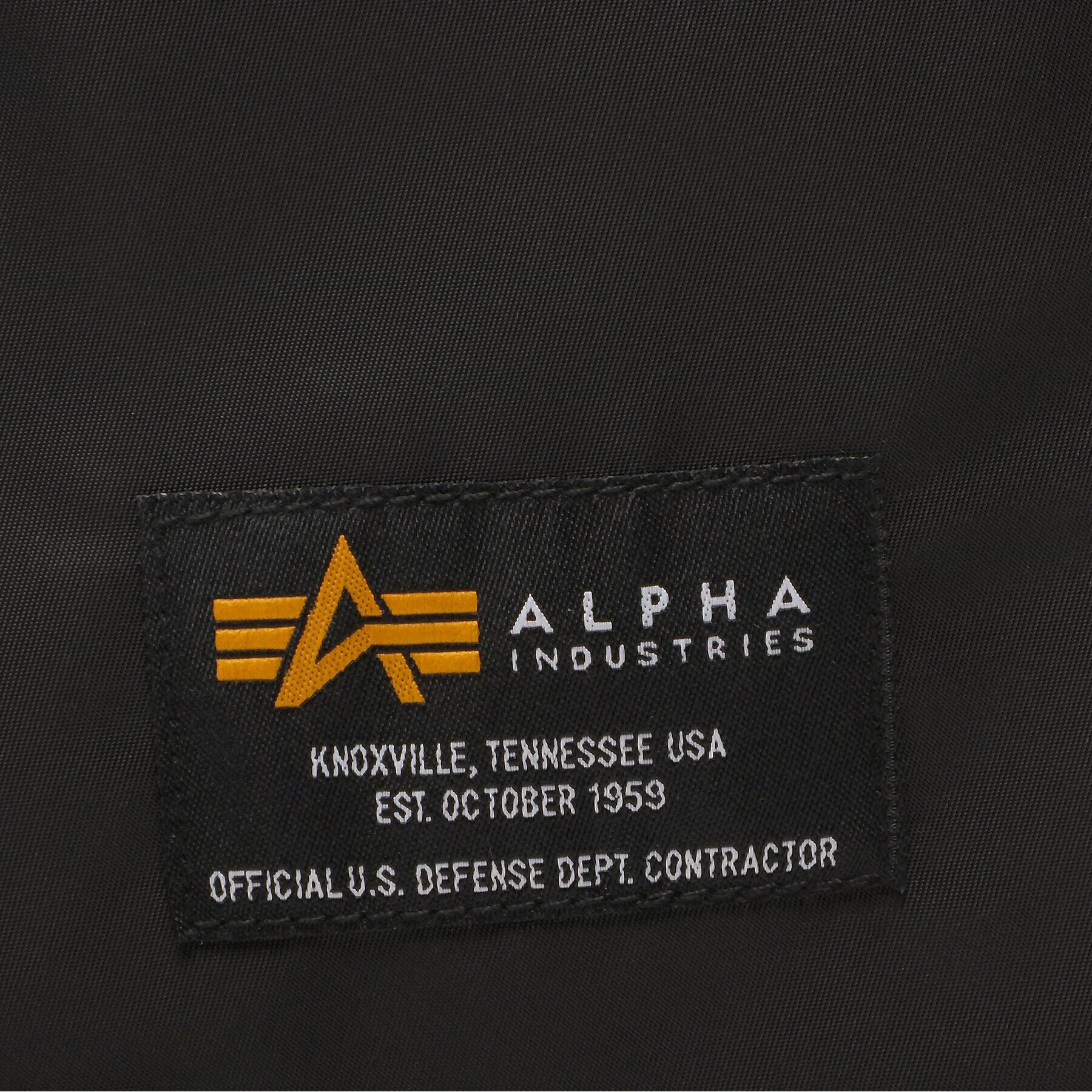 Alpha Industries Torbica za okrog pasu Crew Pouch Bag 118935 Črna - Pepit.si