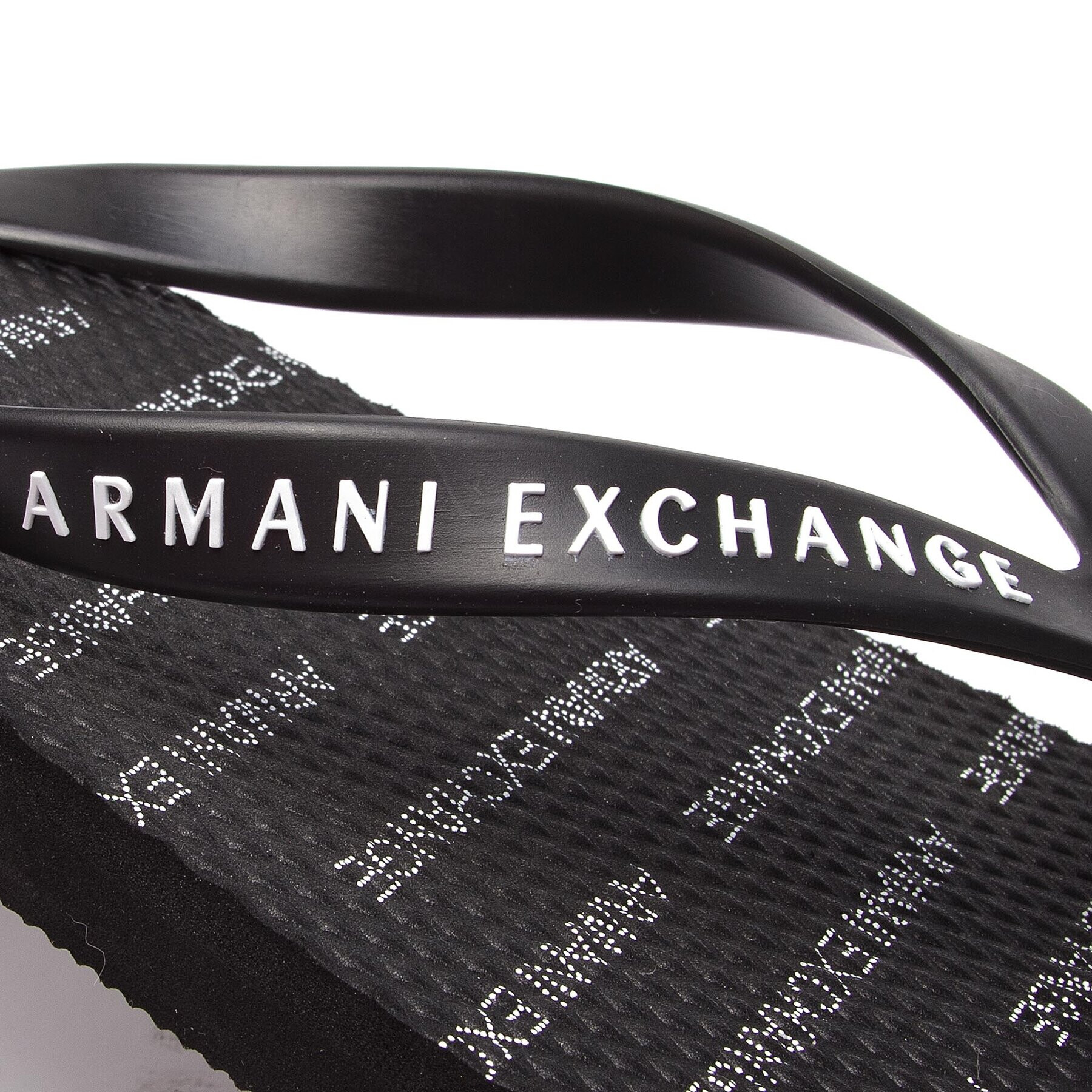 Armani Exchange Japonke XUQ001 XV150 00002 Črna - Pepit.si