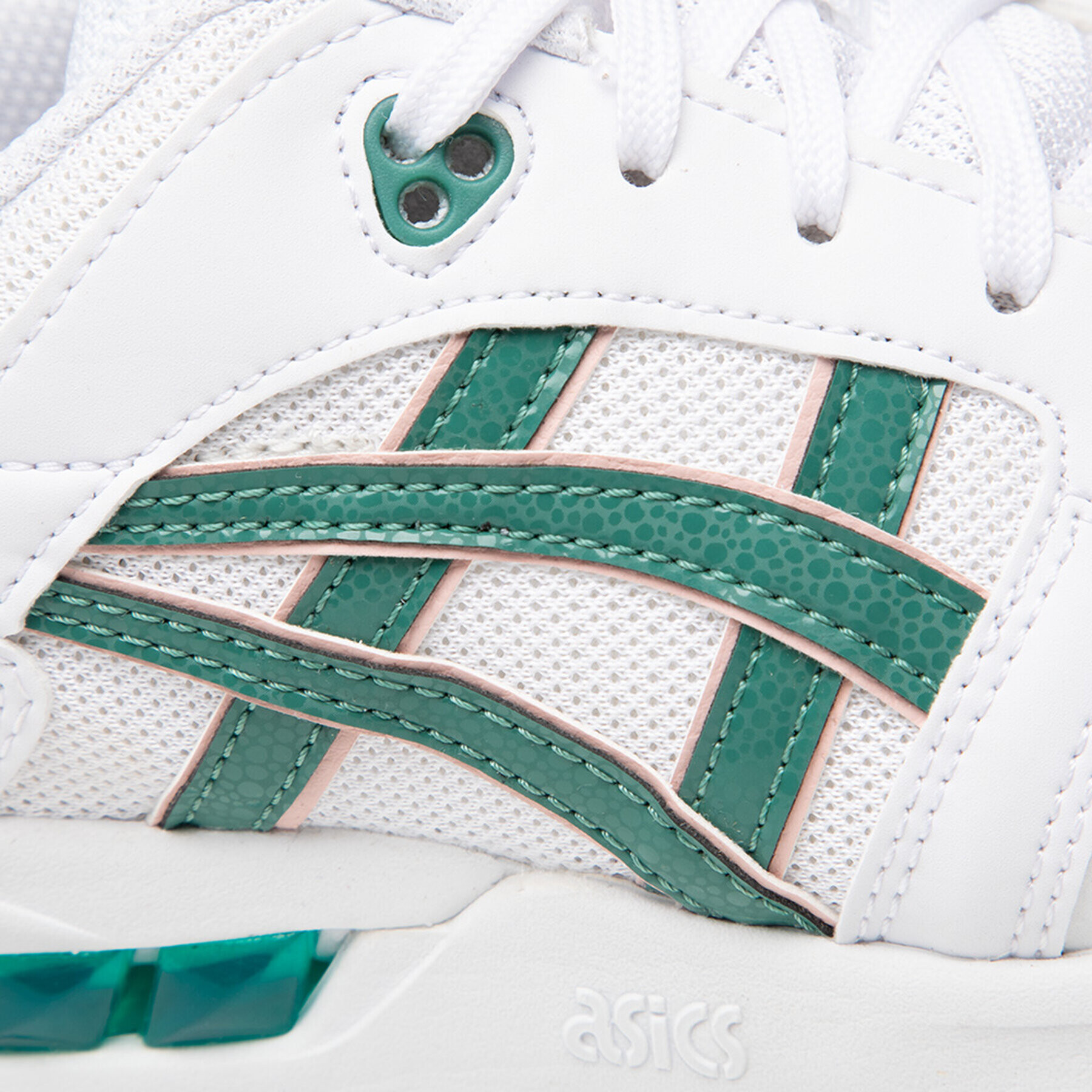 Asics Čevlji Gelsaga Sou 1192A135 Bela - Pepit.si