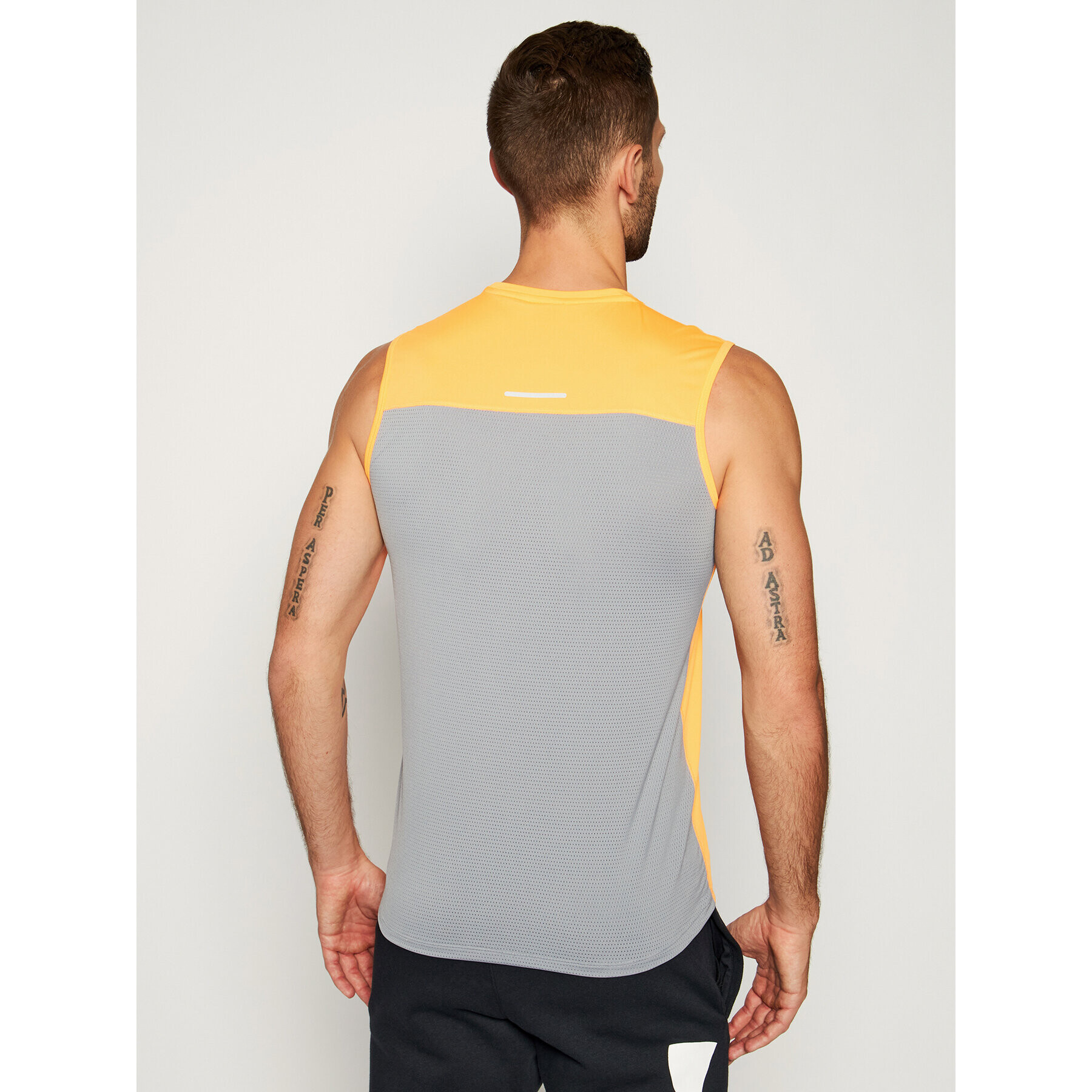 Asics Športna majica Race Singlet 2011A780 Oranžna Regular Fit - Pepit.si