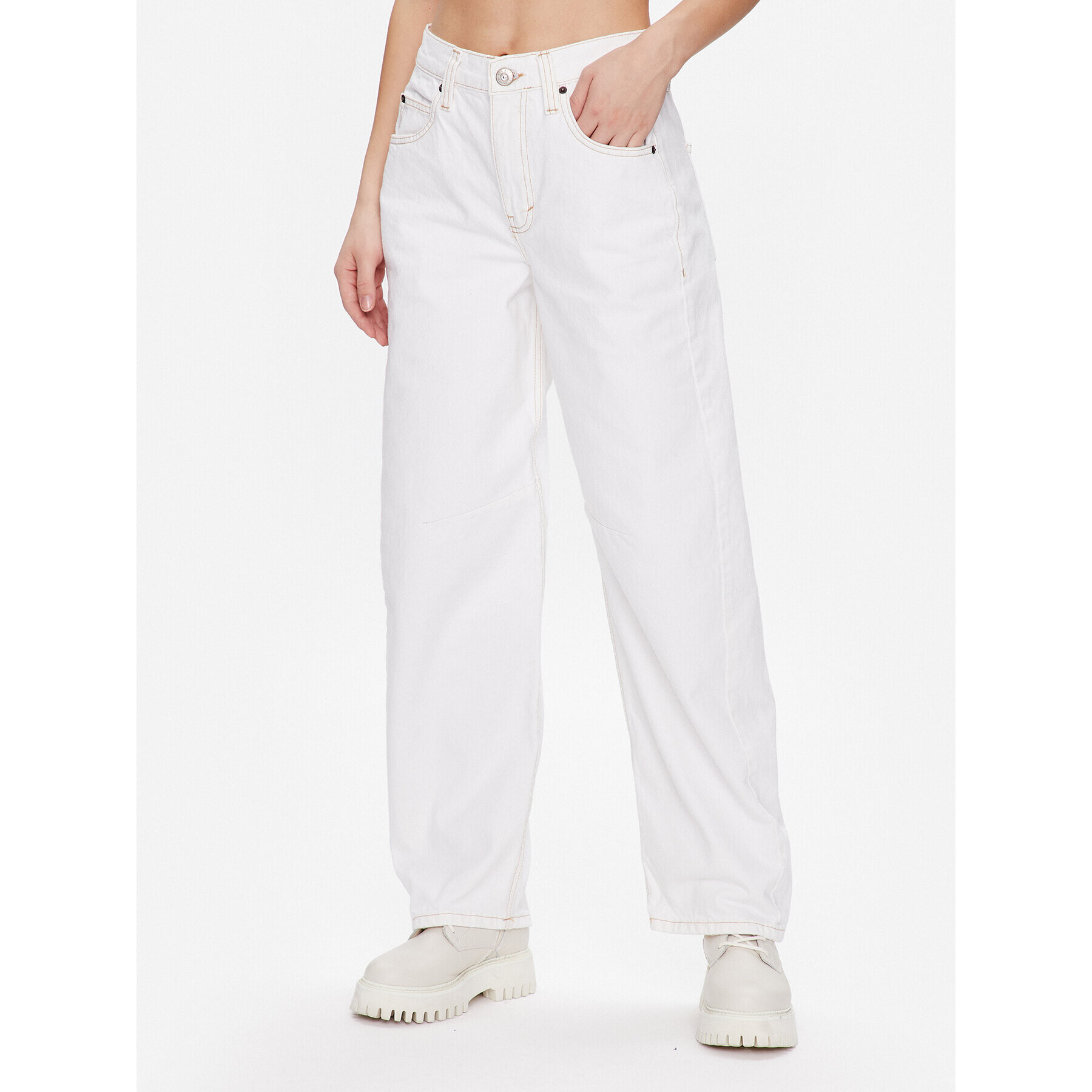 BDG Urban Outfitters Hlače iz tkanine BDG LOGAN CINCH WHITE 76473347 Bela Relaxed Fit - Pepit.si