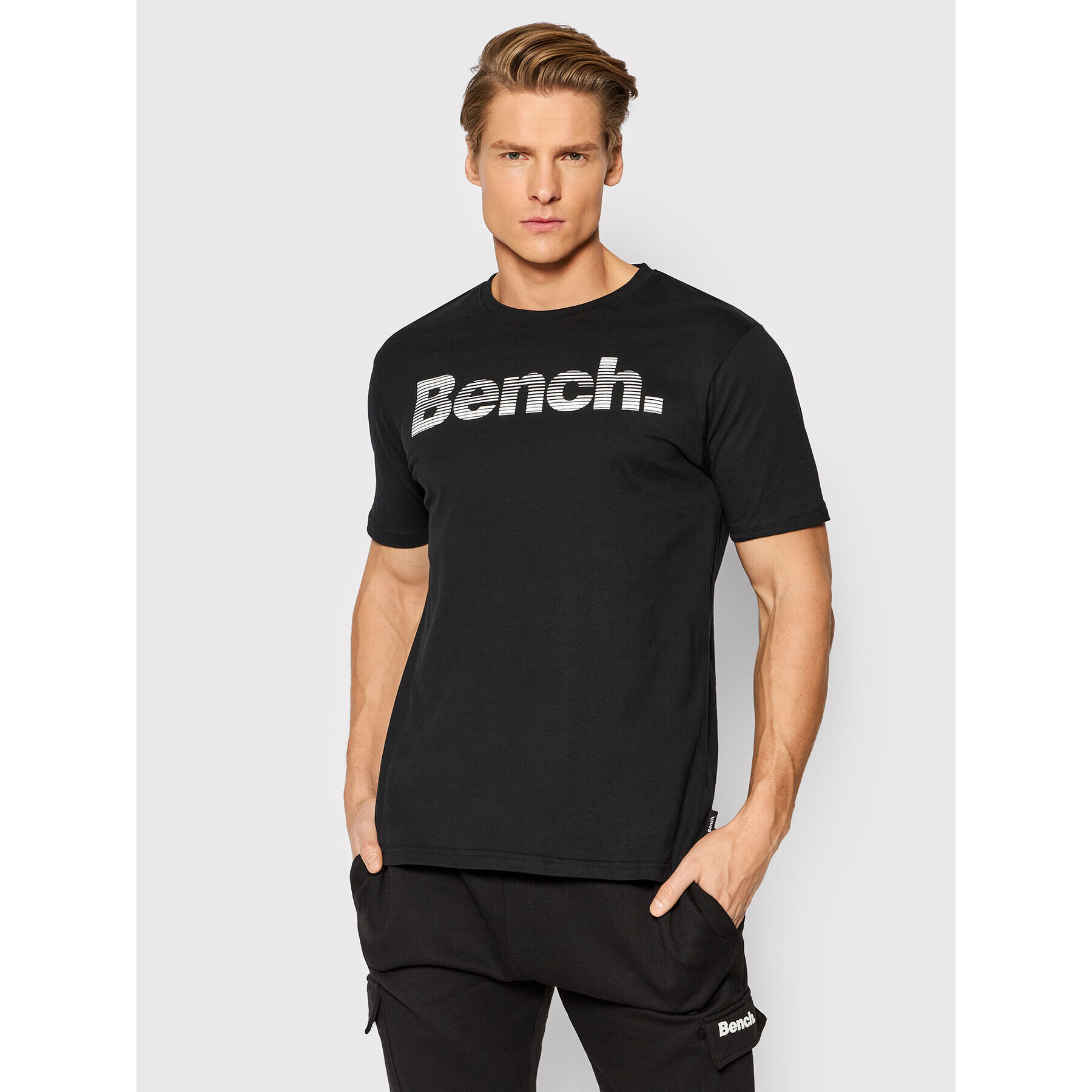 Bench Majica Leandro 118985 Črna Regular Fit - Pepit.si