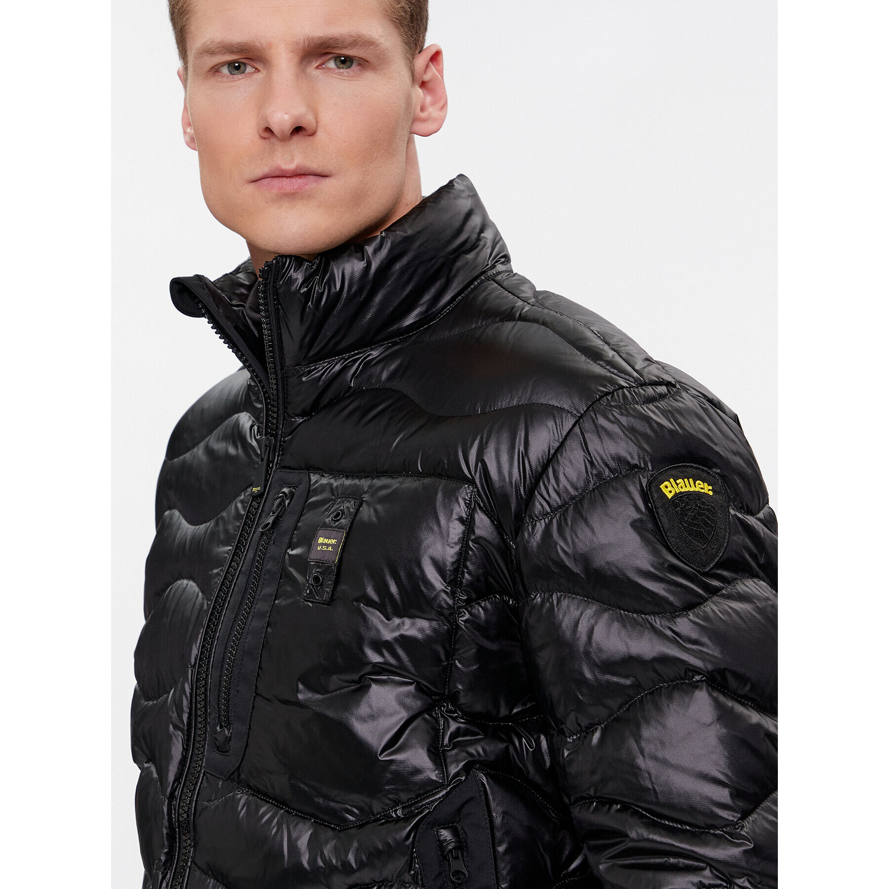 Blauer Puhovka 23WBLUC03004 Črna Regular Fit - Pepit.si