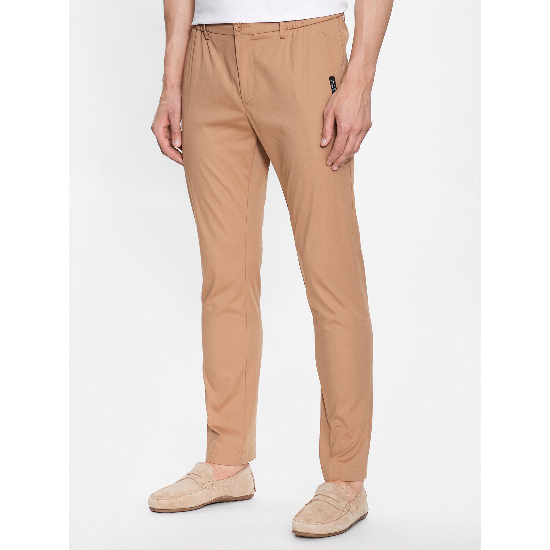 Boss Hlače iz tkanine 50486128 Bež Slim Fit - Pepit.si