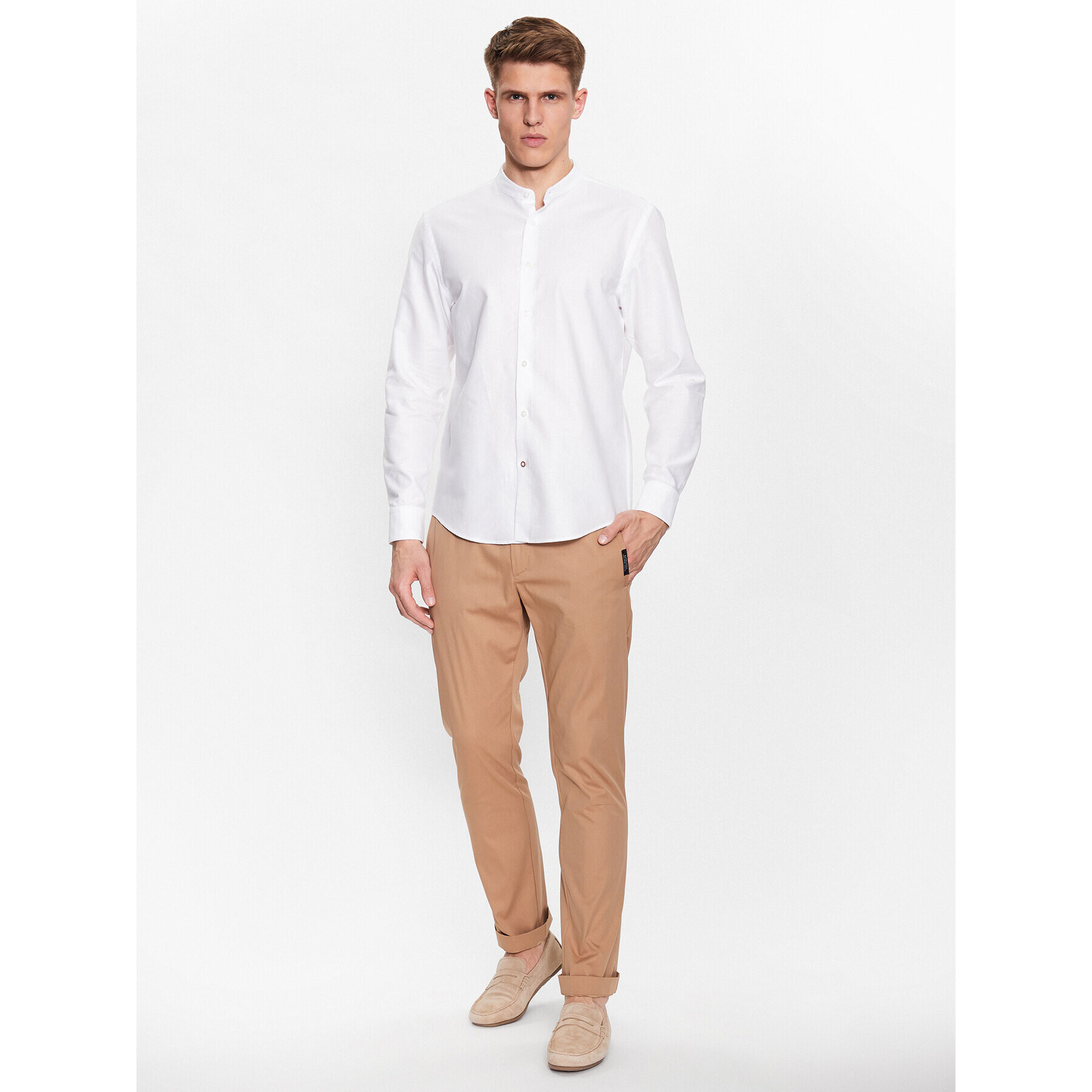 Boss Hlače iz tkanine 50486128 Bež Slim Fit - Pepit.si