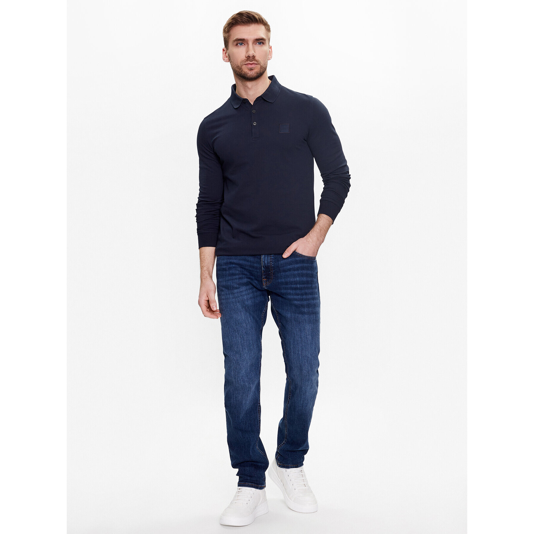 Boss Jeans hlače 50488387 Modra Slim Fit - Pepit.si